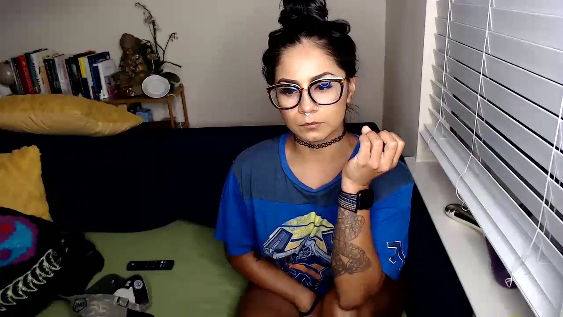 Gallery image thumbnail from jizzgooglez's myfreecams stream on, 04/20/2024, 04:44 image 6 of 20