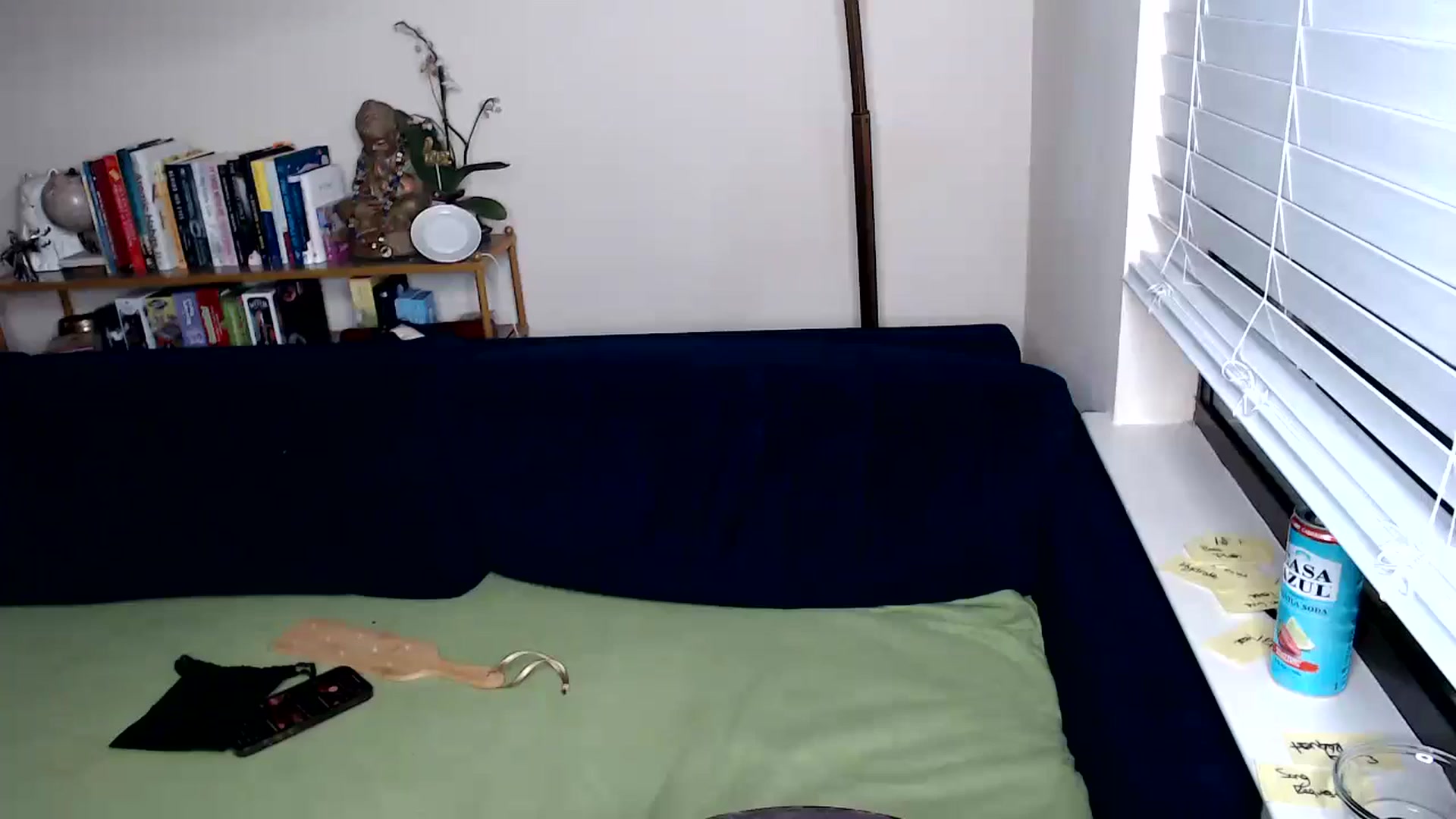 Gallery image thumbnail from jizzgooglez's myfreecams stream on, 04/22/2024, 04:44 image 14 of 20