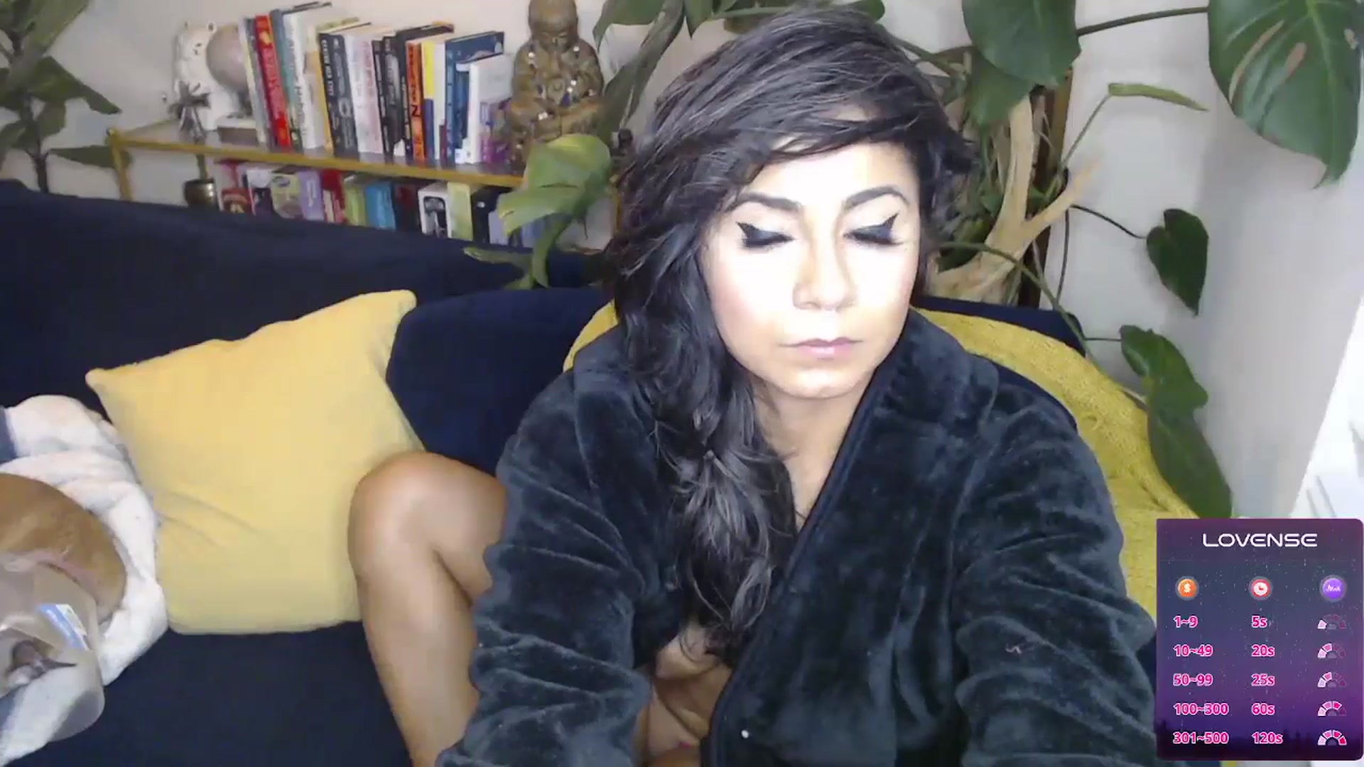 Gallery image thumbnail from jizzgooglez's myfreecams stream on, 11/06/2024, 03:25 image 3 of 20