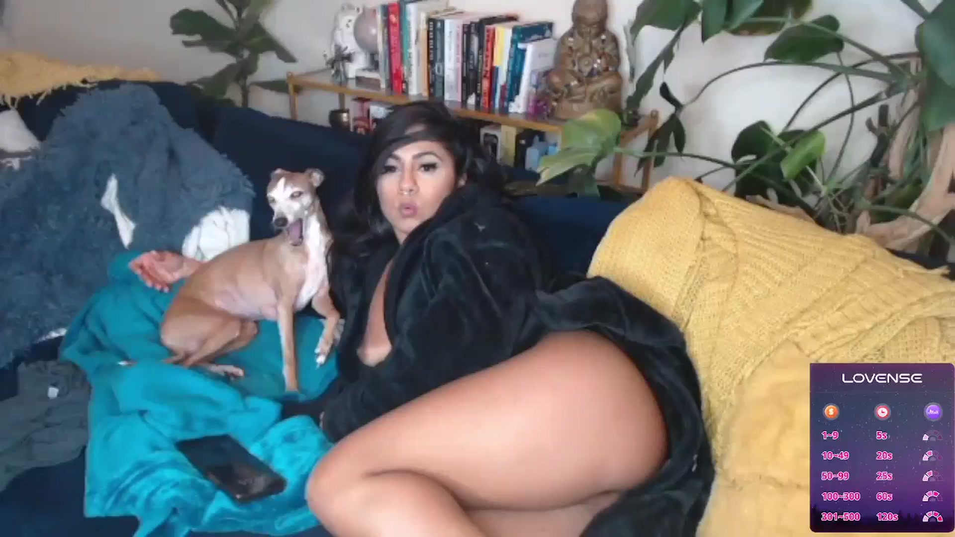 Gallery image thumbnail from jizzgooglez's myfreecams stream on, 11/16/2024, 03:03 image 17 of 20