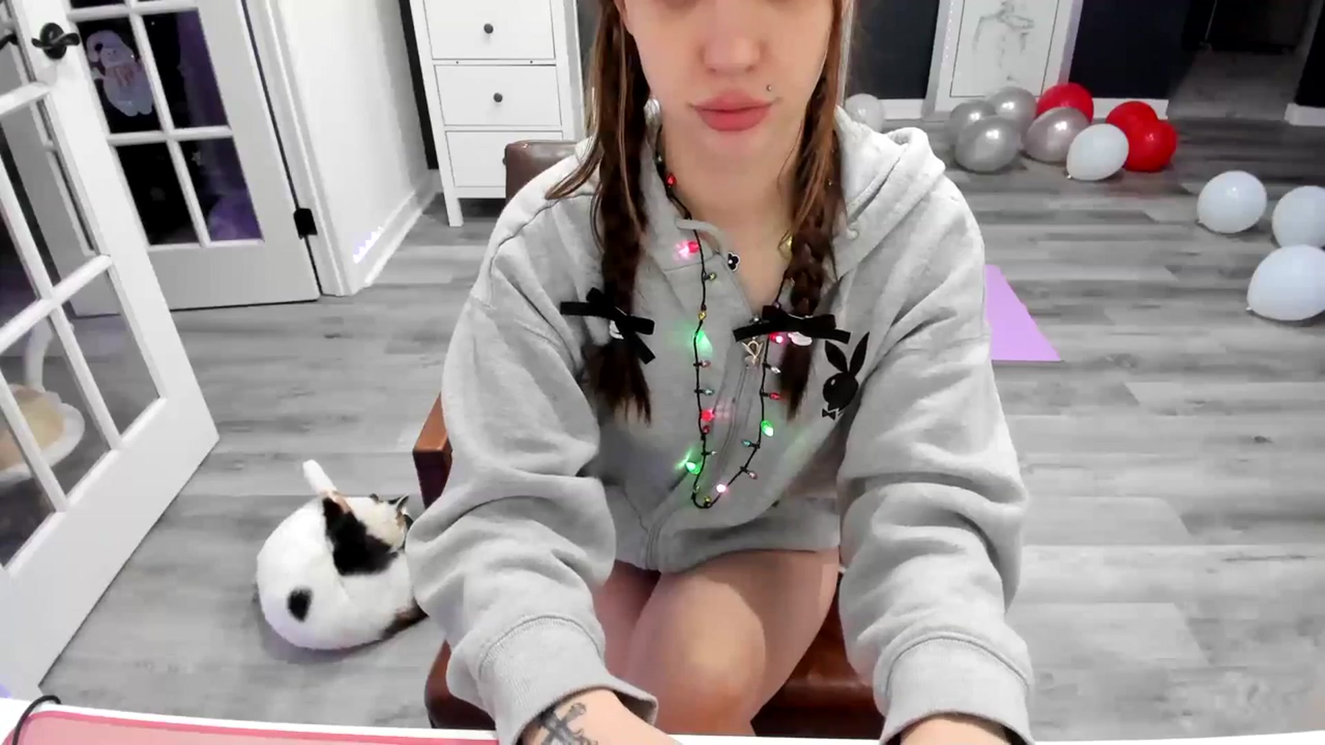 Gallery image thumbnail from josieeblakee's myfreecams stream on, 12/26/2023, 09:57 image 11 of 20