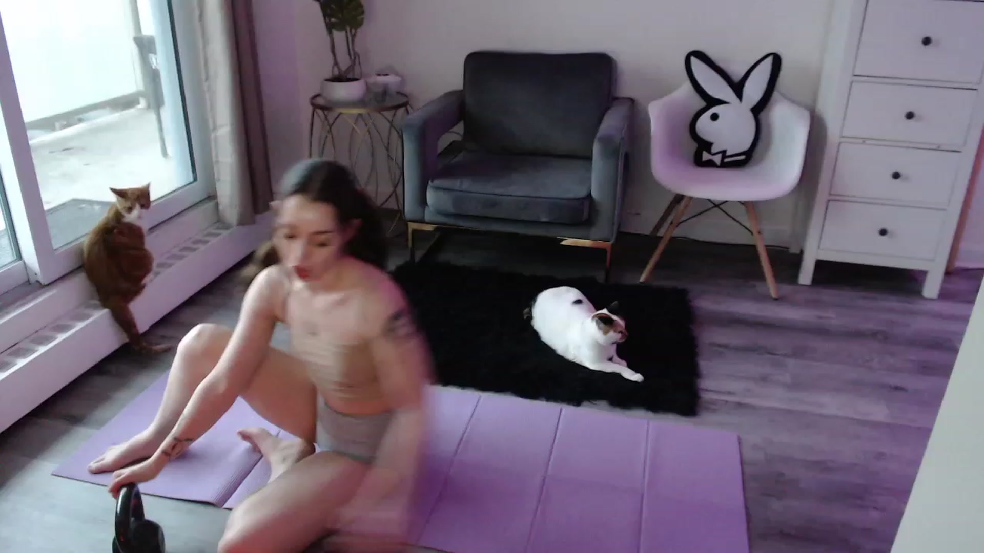Gallery image thumbnail from josieeblakee's myfreecams stream on, 12/29/2023, 13:56 image 7 of 20