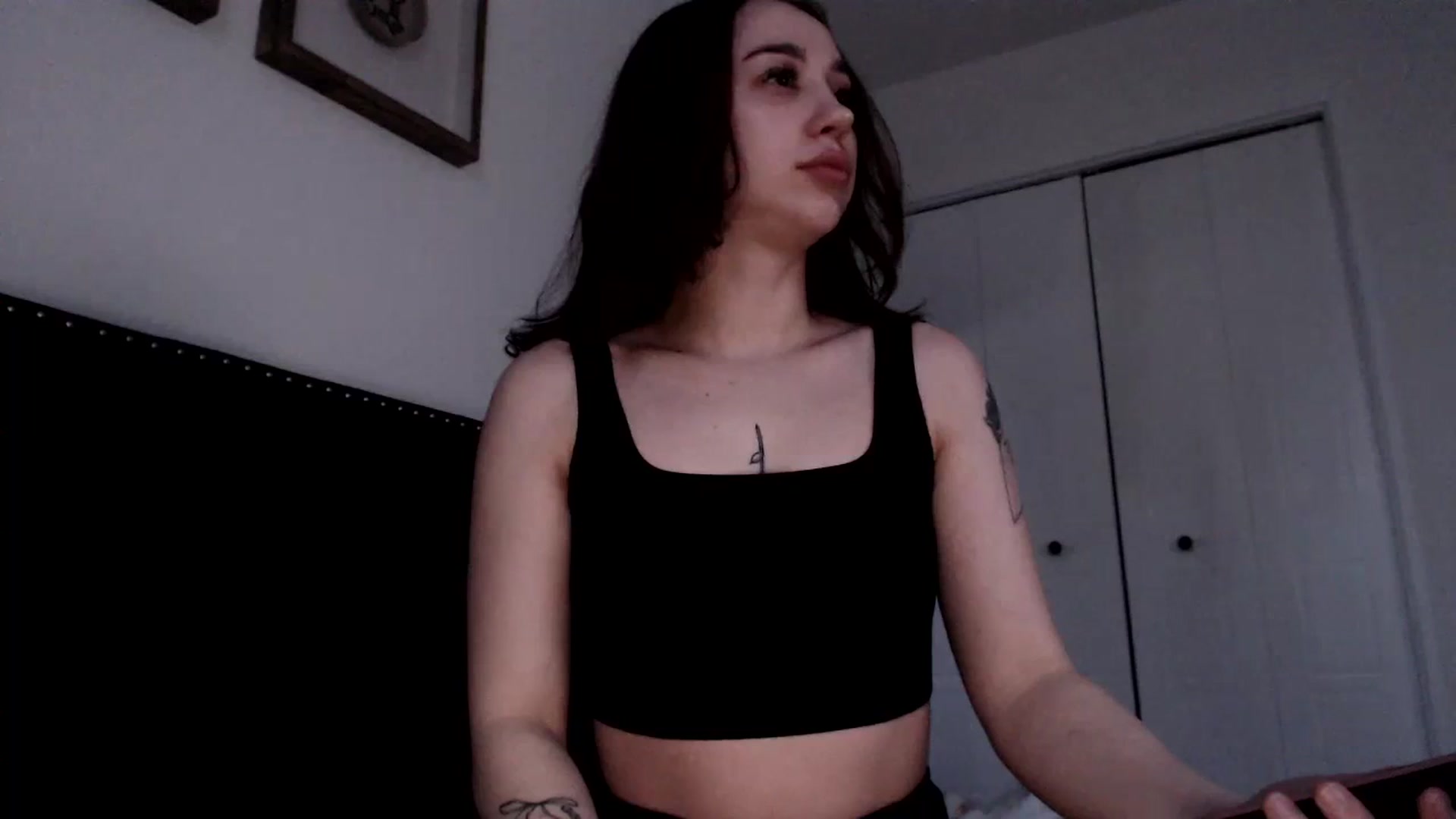 Gallery image thumbnail from josieeblakee's myfreecams stream on, 03/08/2024, 12:09 image 13 of 20