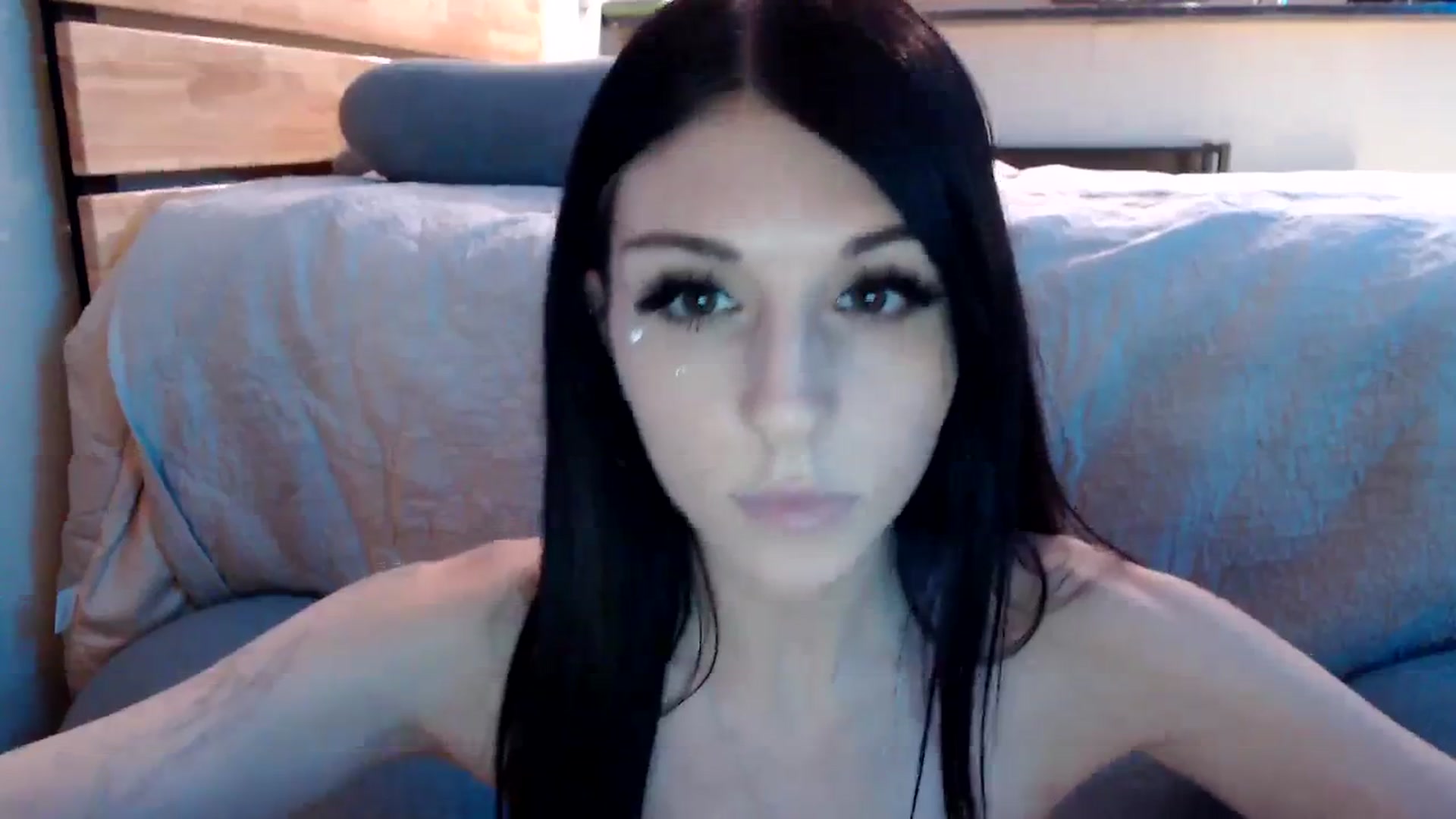 Gallery image thumbnail from jszie's myfreecams stream on, 09/26/2023, 06:13 image 2 of 20