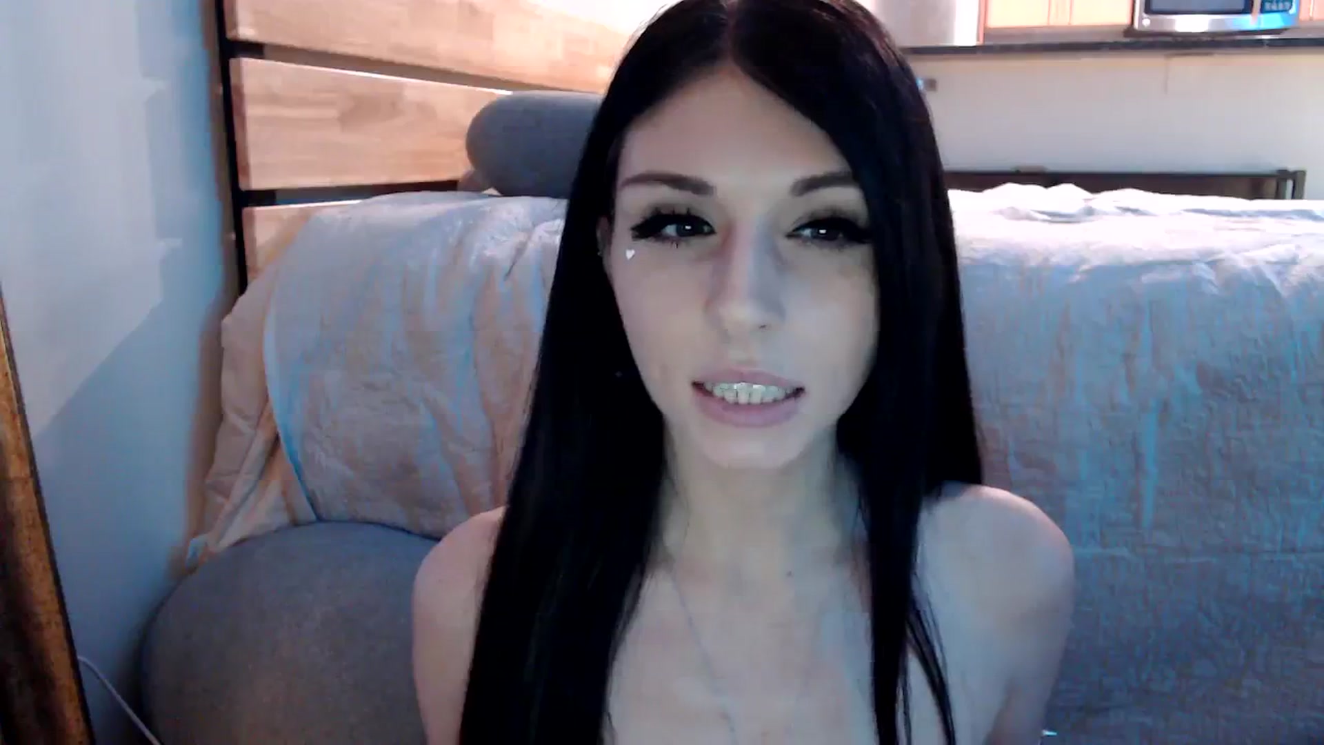 Gallery image thumbnail from jszie's myfreecams stream on, 09/26/2023, 06:33 image 15 of 20