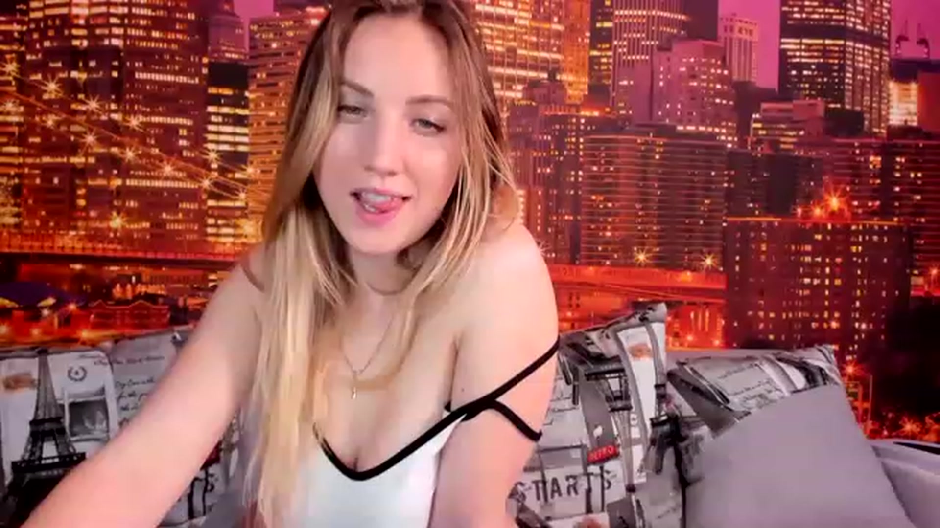 Gallery image thumbnail from juicy_tigress's myfreecams stream on, 04/22/2023, 16:21 image 5 of 20