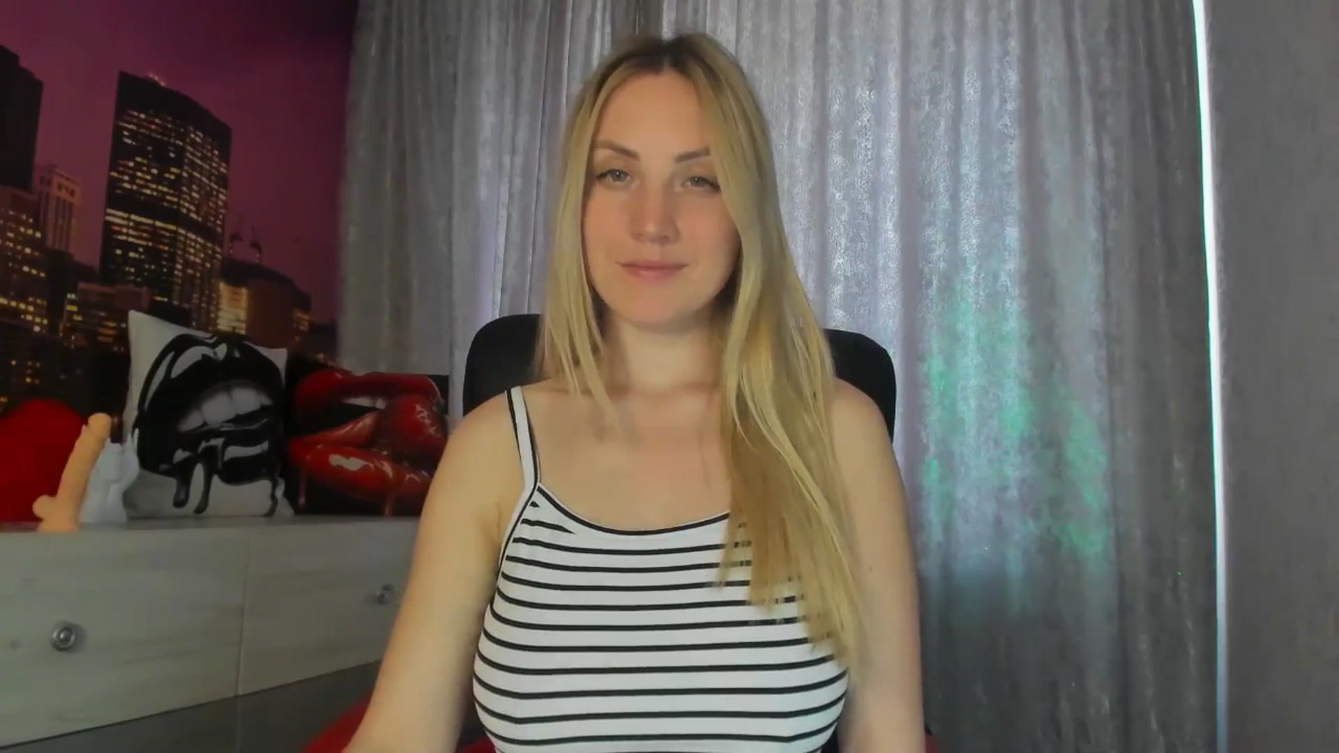 Gallery image thumbnail from juicy_tigress's myfreecams stream on, 04/17/2026, 12:22 image 16 of 20