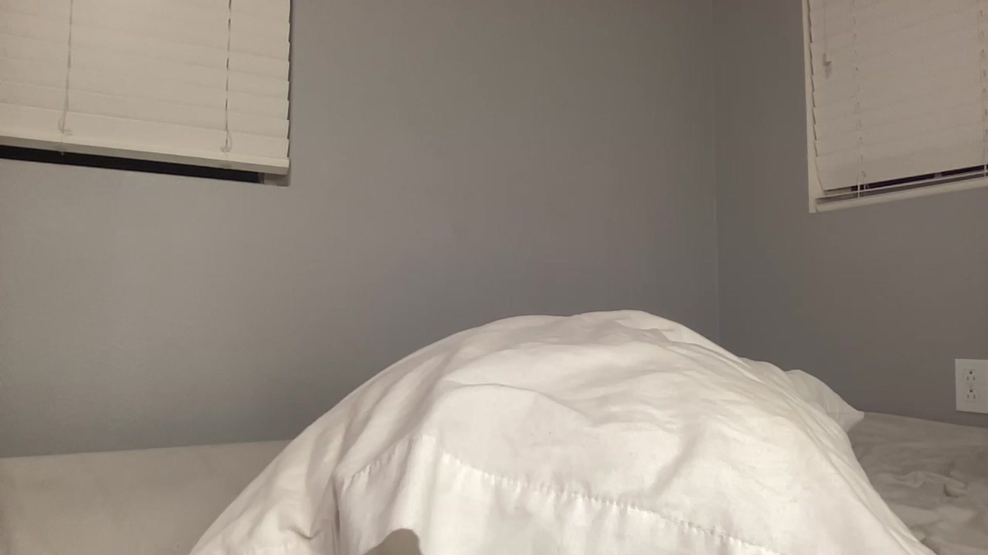 Gallery image thumbnail from juicyjujuu's myfreecams stream on, 12/01/2022, 09:34 image 8 of 20