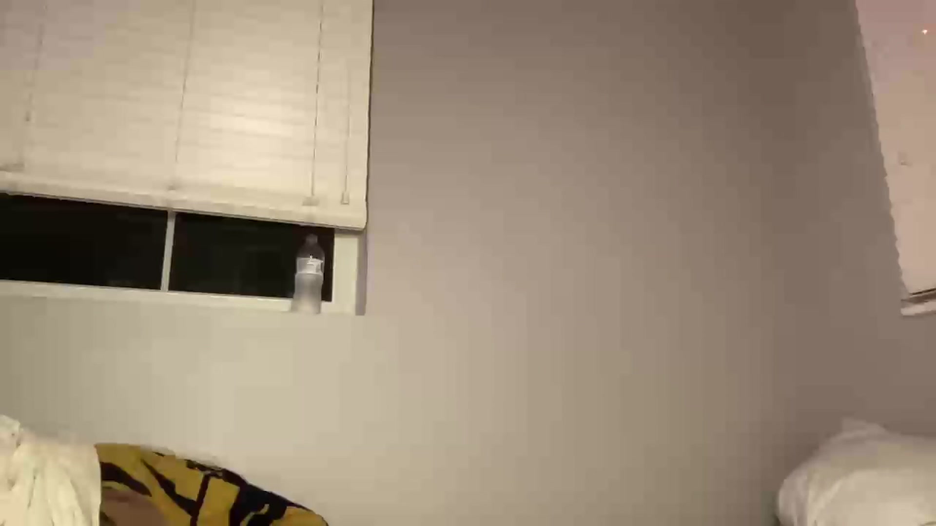 Gallery image thumbnail from juicyjujuu's myfreecams stream on, 12/18/2022, 09:50 image 16 of 20