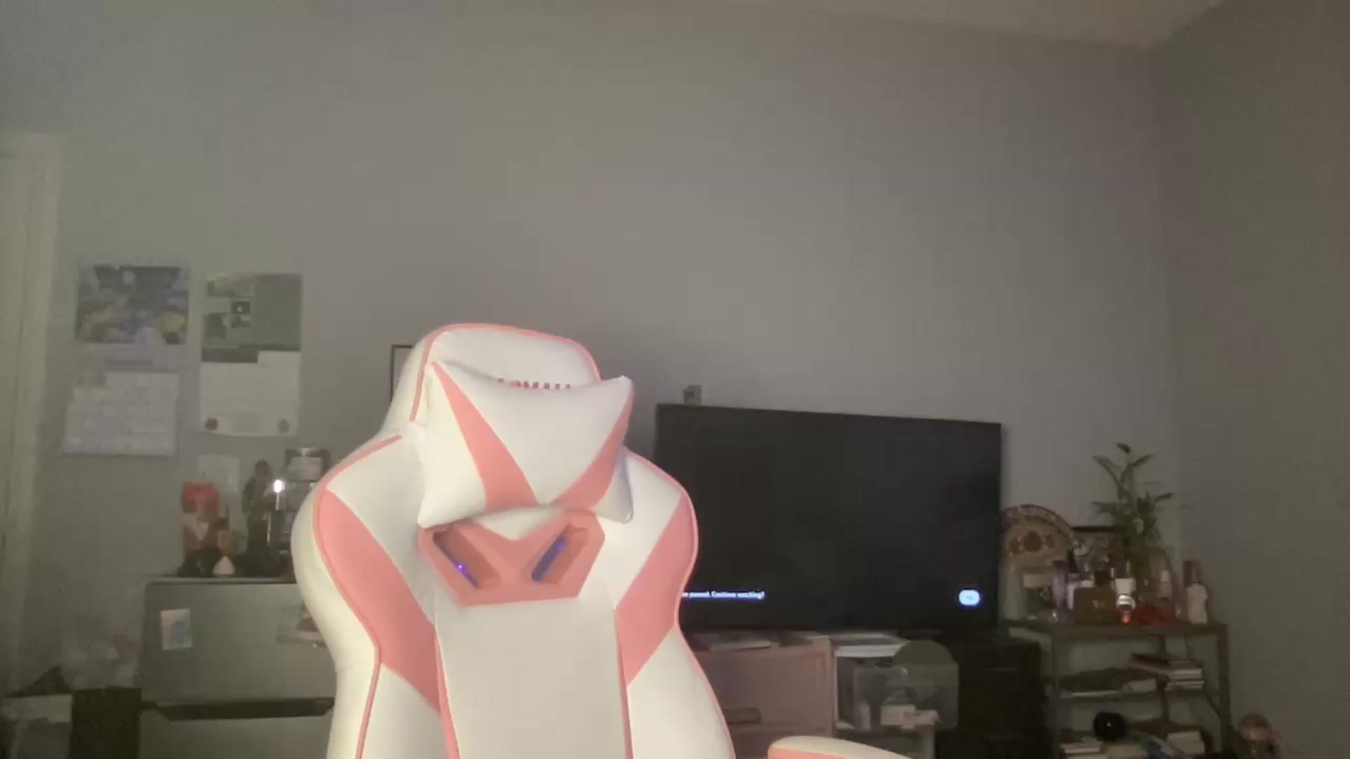 Gallery image thumbnail from juicyjujuu's myfreecams stream on, 12/26/2022, 06:32 image 5 of 20