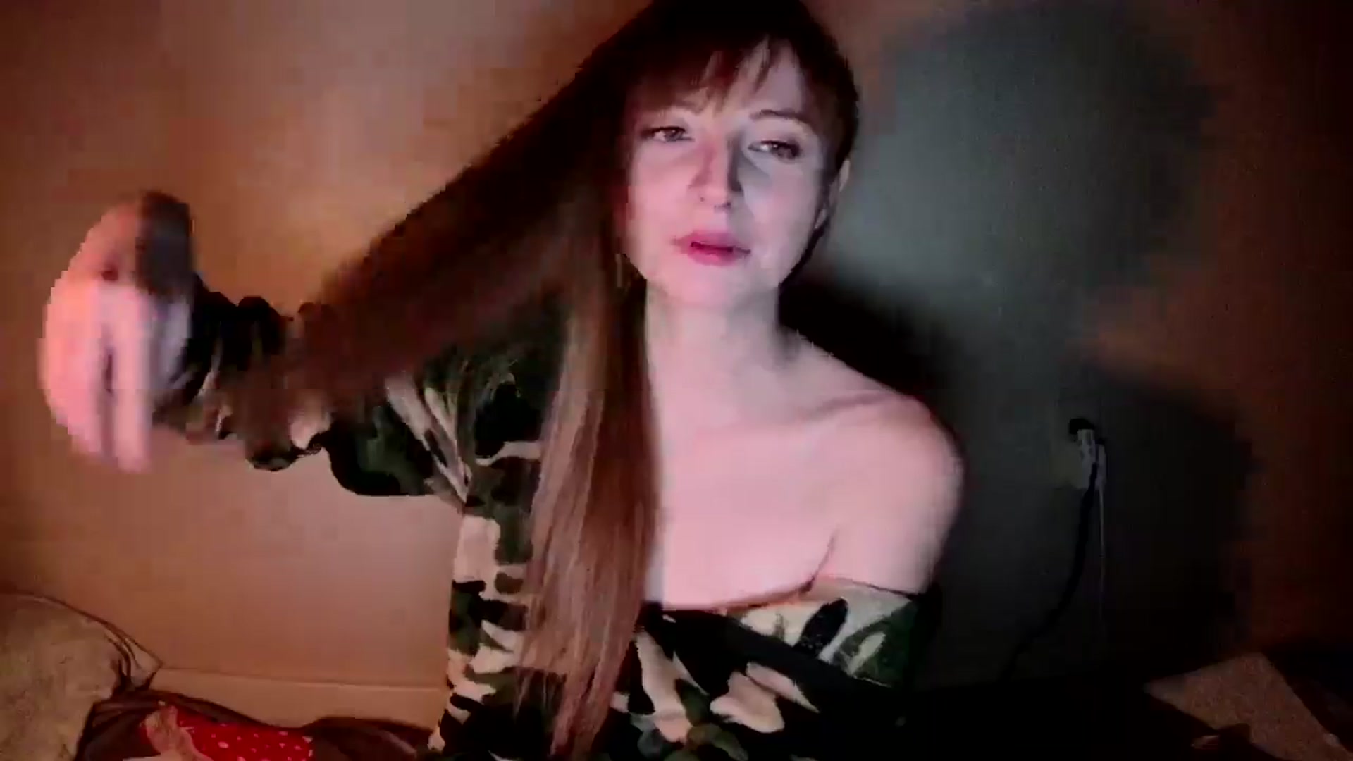 Gallery image thumbnail from juliaGHOULia_'s myfreecams stream on, 10/22/2025, 08:36 image 3 of 20