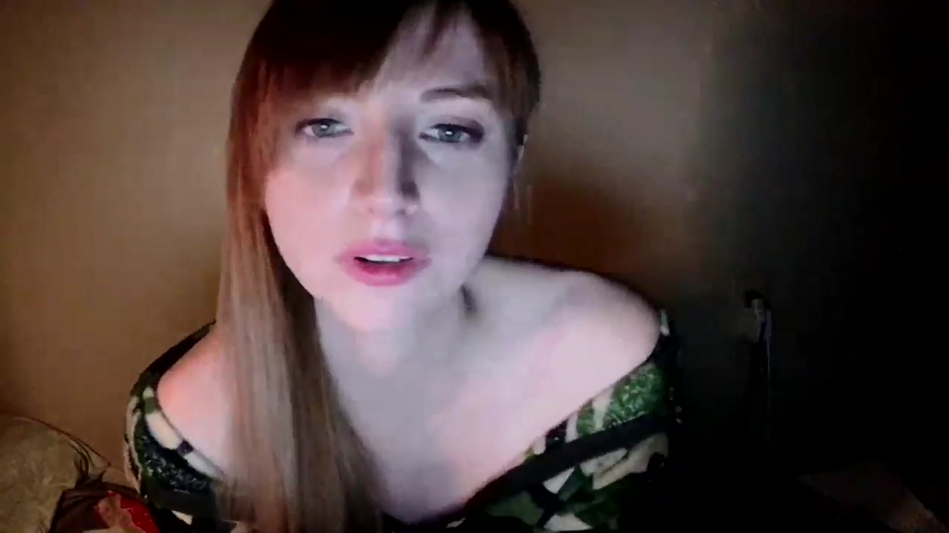 Gallery image thumbnail from juliaGHOULia_'s myfreecams stream on, 10/22/2025, 08:36 image 2 of 20