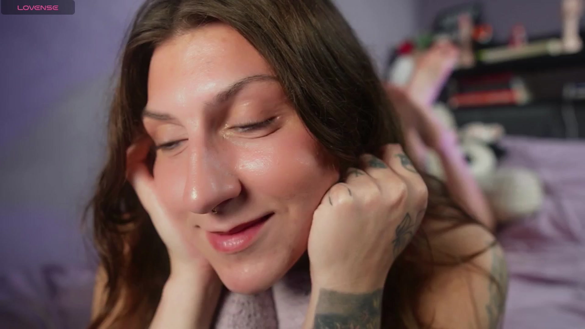Gallery image thumbnail from just_erika's myfreecams stream on, 08/25/2025, 03:19 image 8 of 20