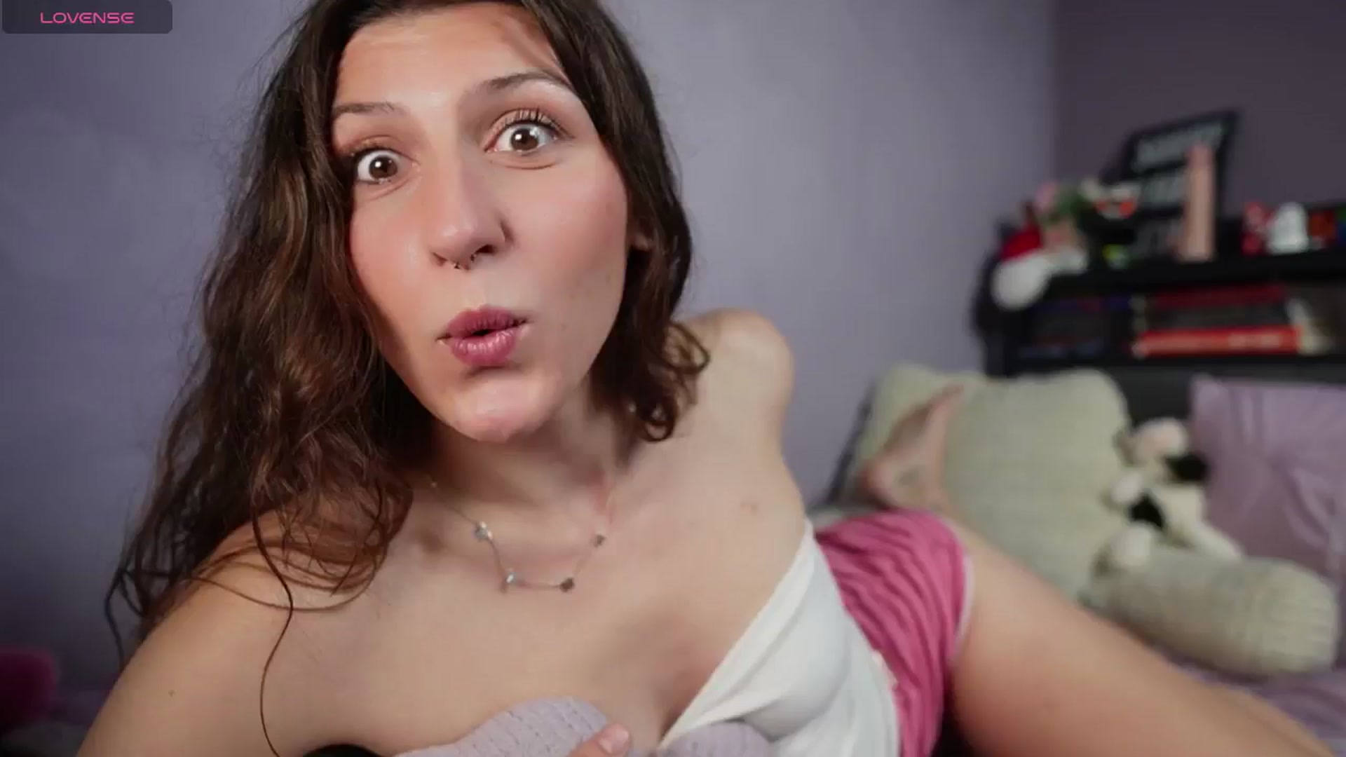 Gallery image thumbnail from just_erika's myfreecams stream on, 09/29/2025, 16:05 image 15 of 20