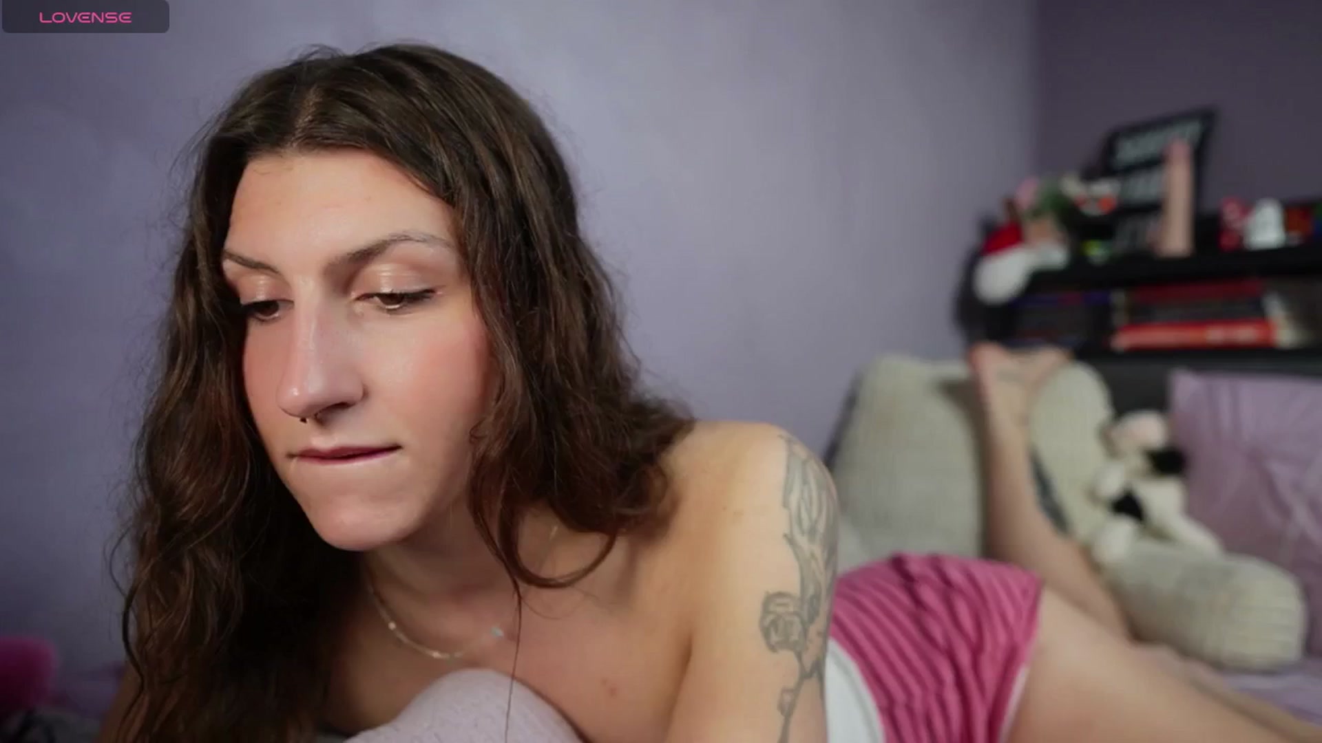 Gallery image thumbnail from just_erika's myfreecams stream on, 09/29/2025, 16:05 image 13 of 20