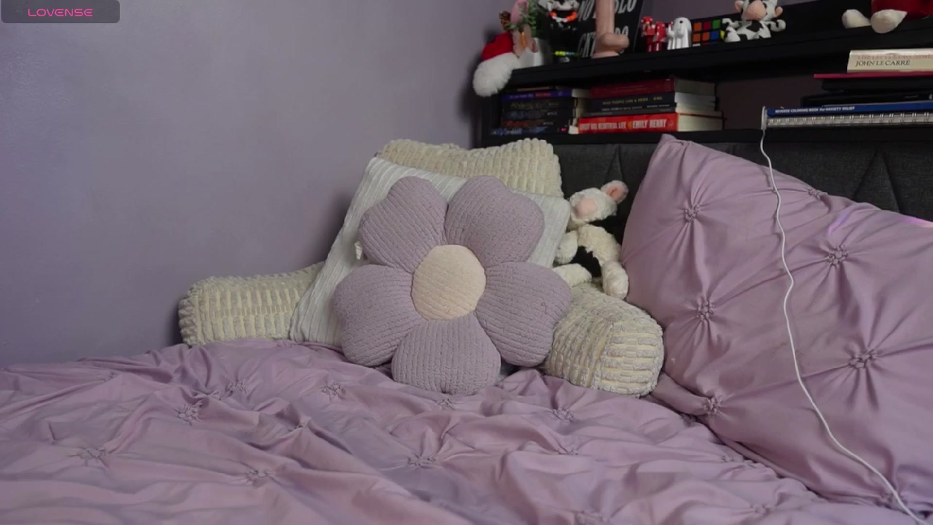 Gallery image thumbnail from just_erika's myfreecams stream on, 09/30/2025, 18:29 image 4 of 20
