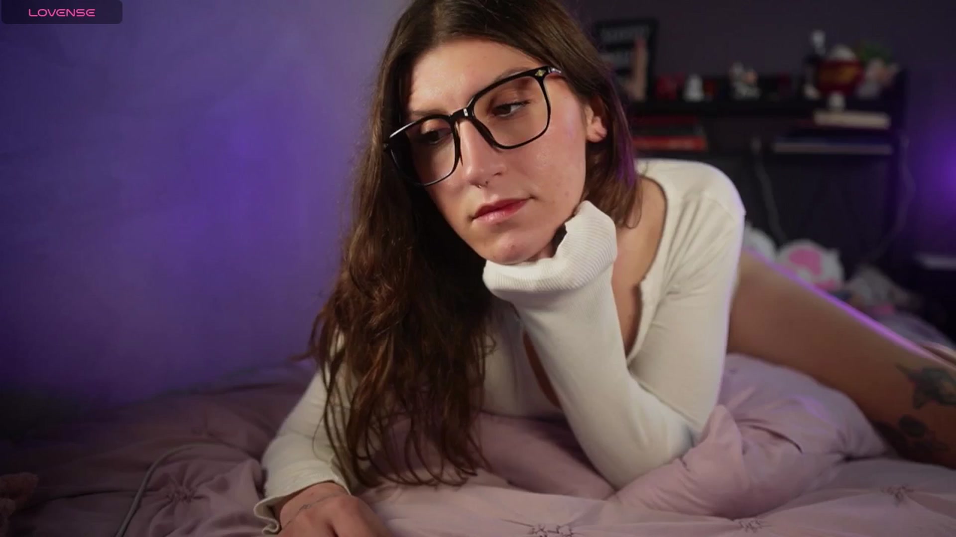 Gallery image thumbnail from just_erika's myfreecams stream on, 10/16/2025, 16:31 image 17 of 20