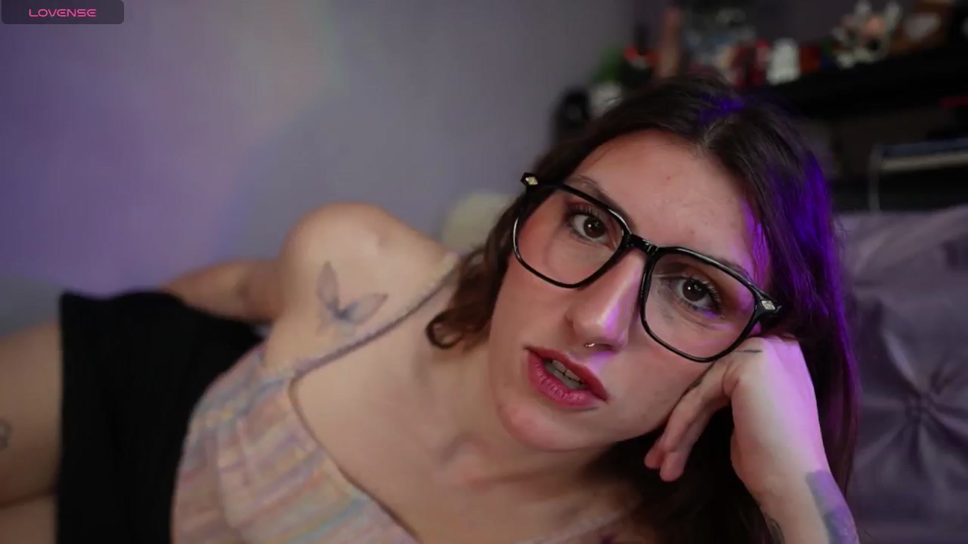 Gallery image thumbnail from just_erika's myfreecams stream on, 11/03/2025, 16:21 image 17 of 20