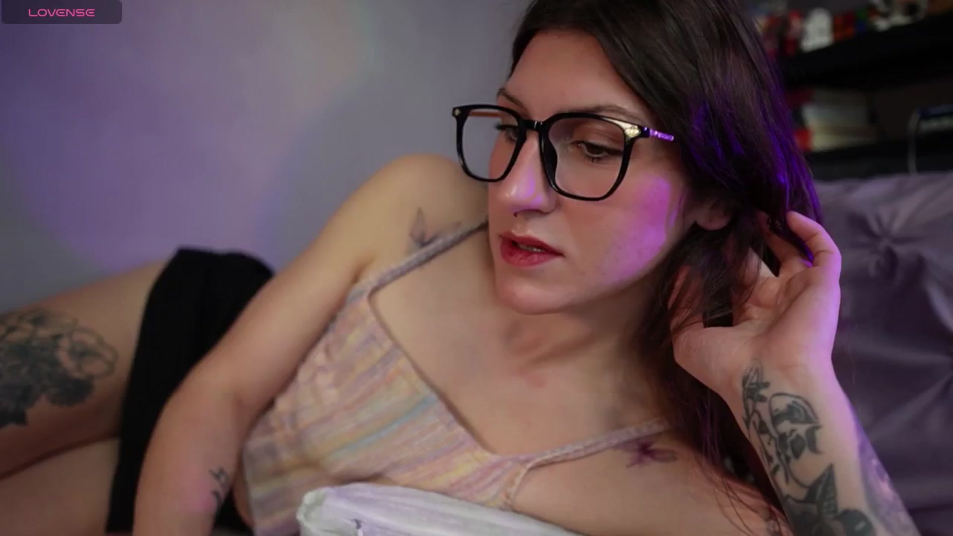 Gallery image thumbnail from just_erika's myfreecams stream on, 11/03/2025, 16:21 image 7 of 20
