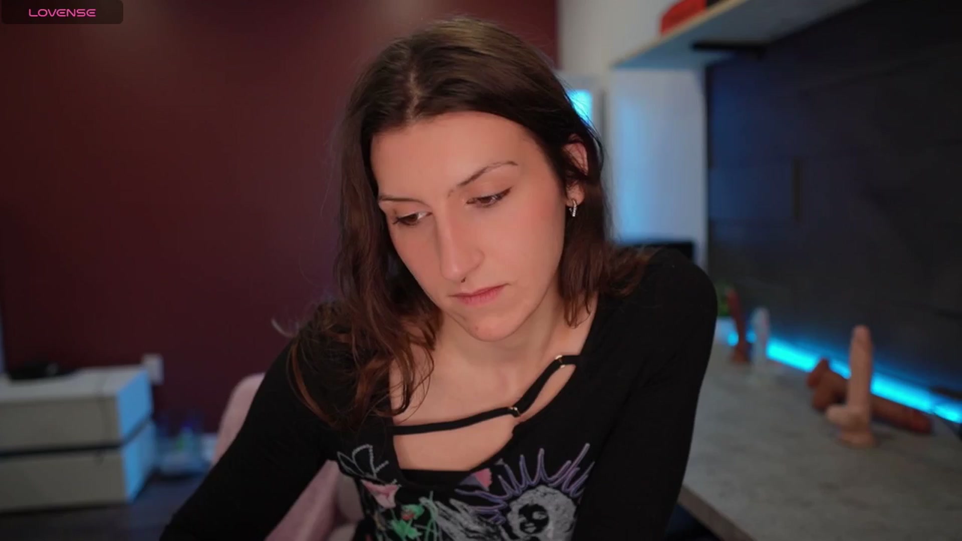 Gallery image thumbnail from just_erika's myfreecams stream on, 11/27/2025, 21:07 image 17 of 20