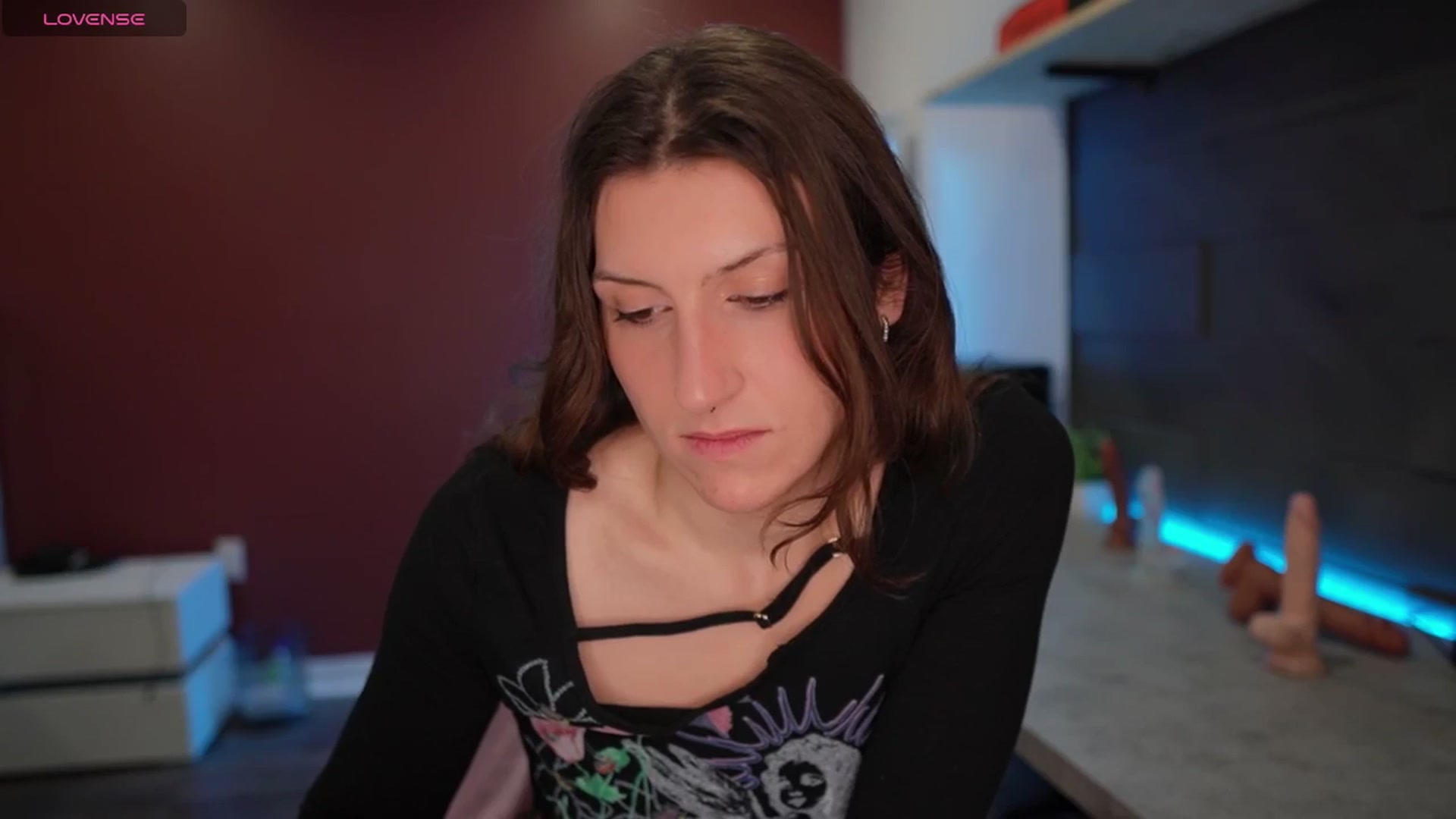 Gallery image thumbnail from just_erika's myfreecams stream on, 11/27/2025, 21:07 image 3 of 20