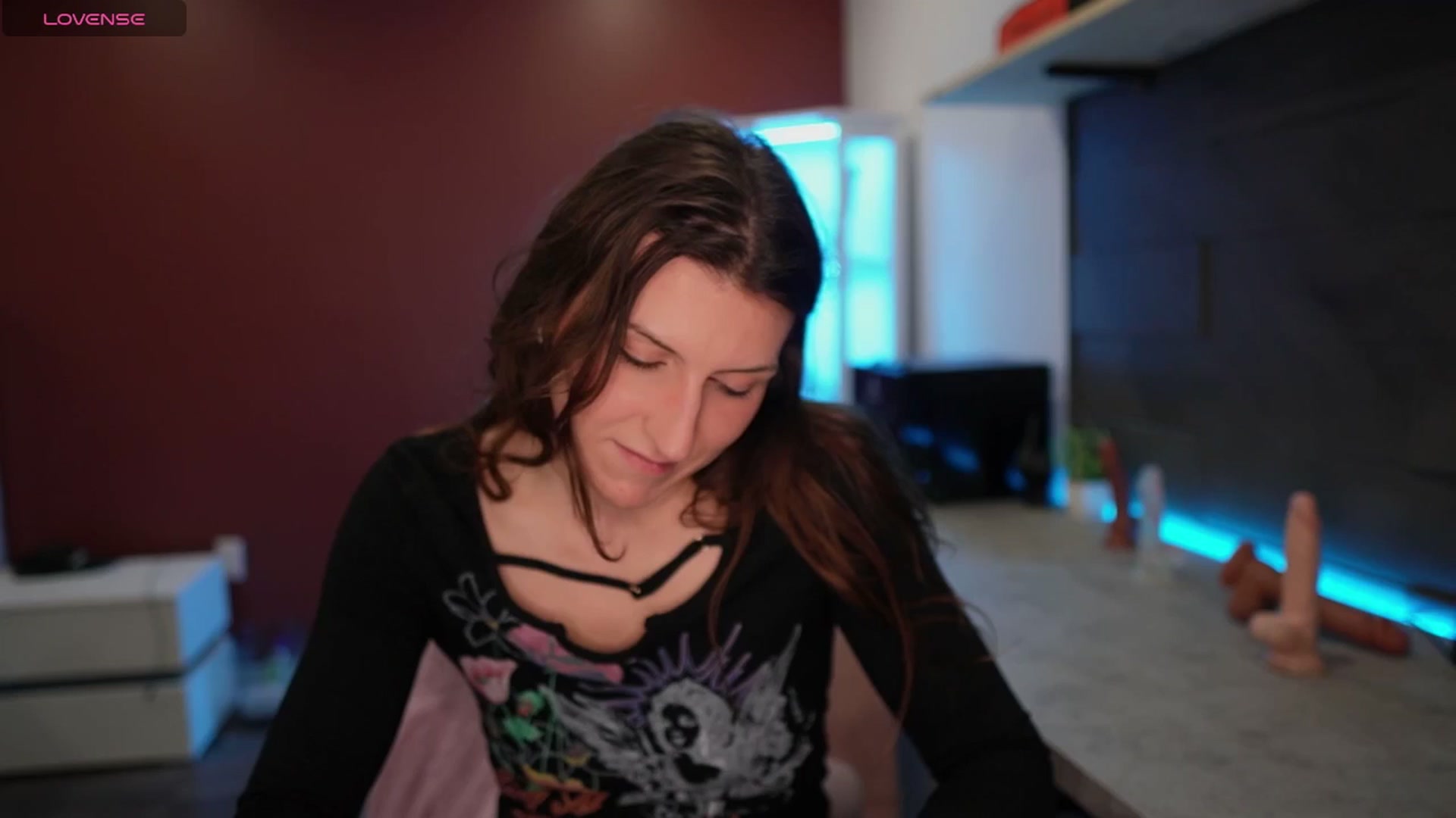 Gallery image thumbnail from just_erika's myfreecams stream on, 11/27/2025, 21:07 image 15 of 20