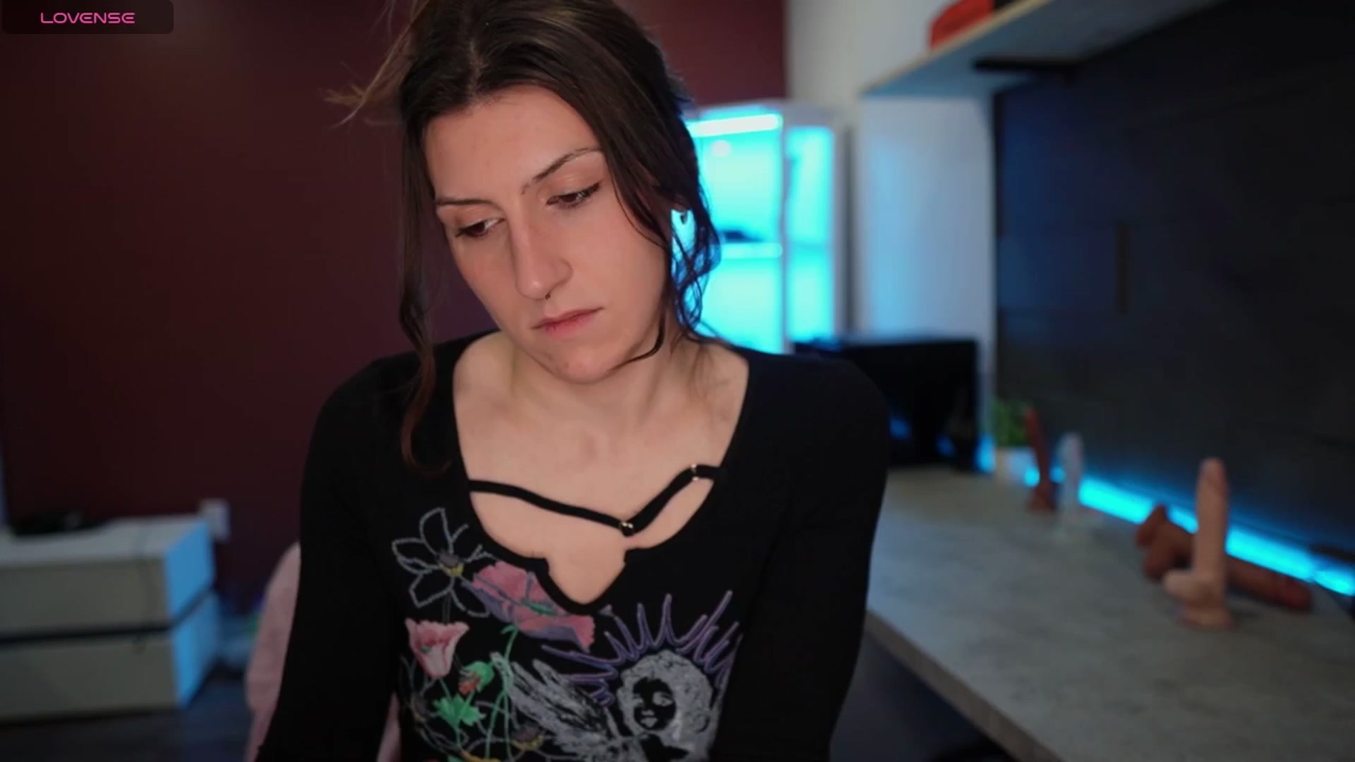 Gallery image thumbnail from just_erika's myfreecams stream on, 11/27/2025, 21:07 image 8 of 20