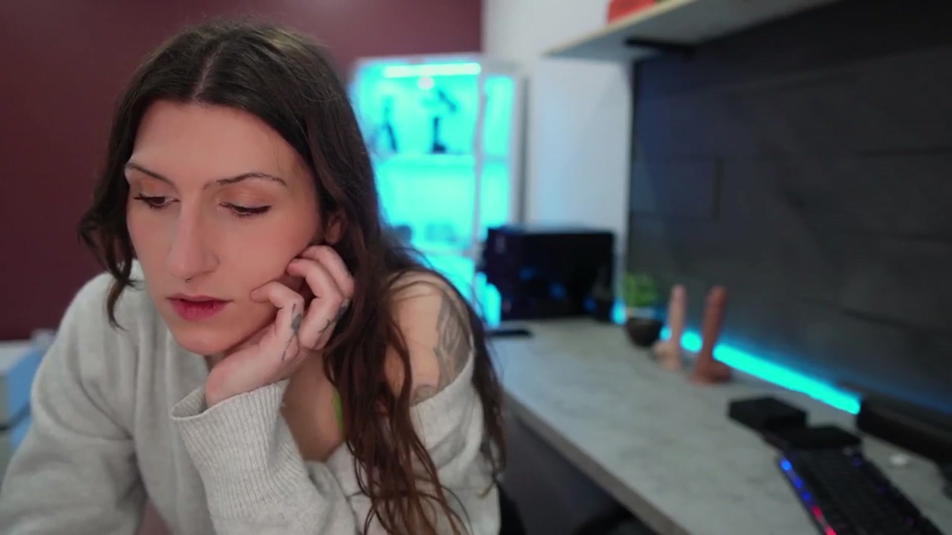 Gallery image thumbnail from just_erika's myfreecams stream on, 12/09/2025, 16:39 image 14 of 20