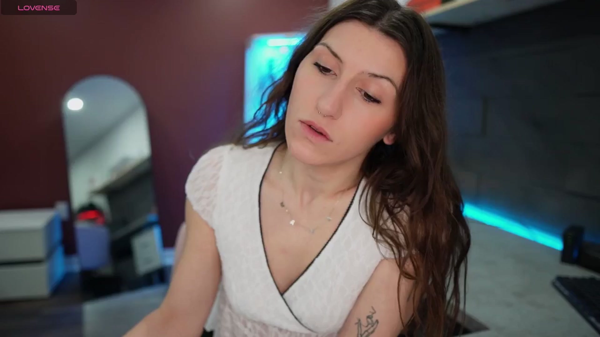 Gallery image thumbnail from just_erika's myfreecams stream on, 12/17/2025, 19:10 image 3 of 20