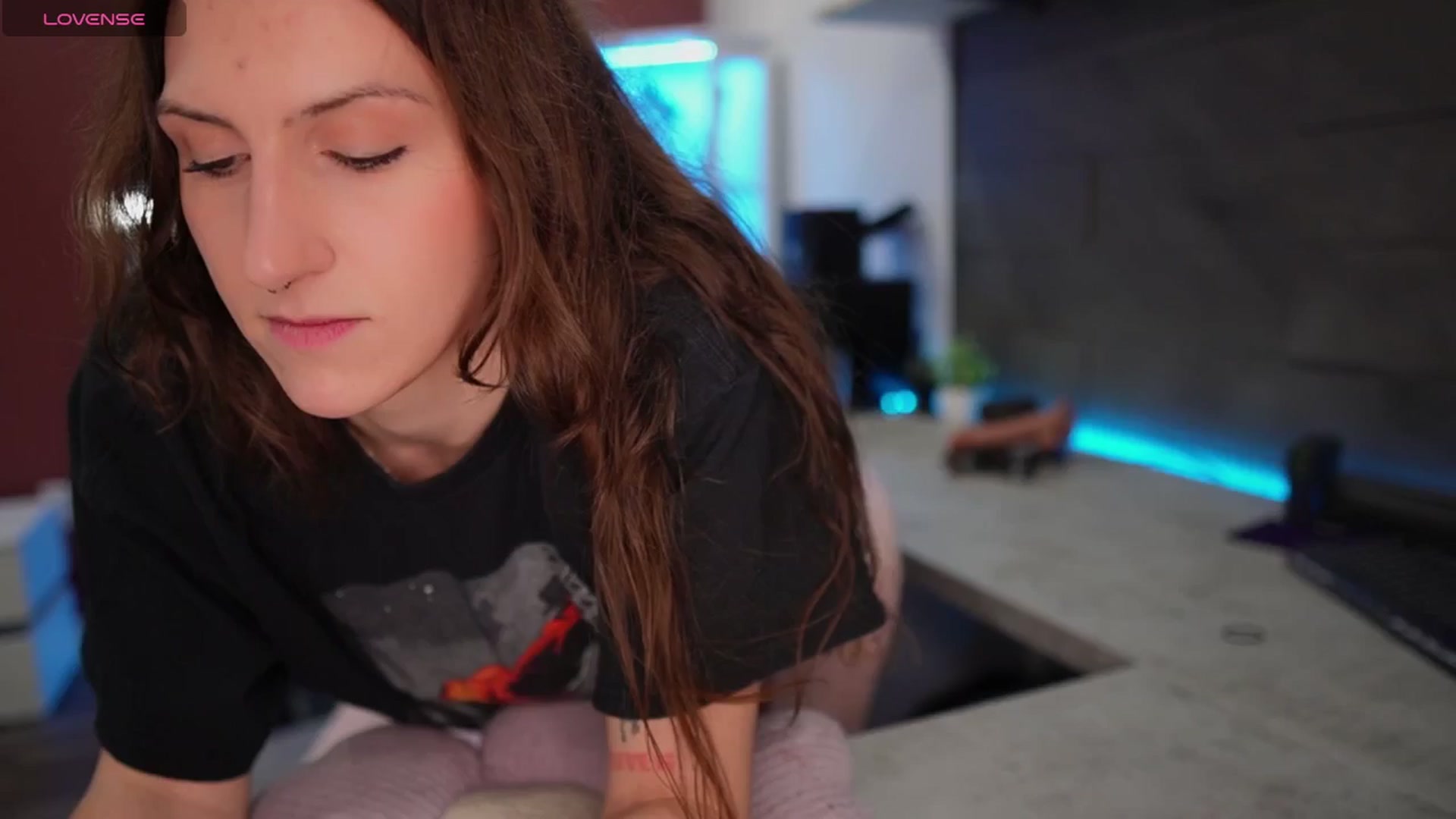Gallery image thumbnail from just_erika's myfreecams stream on, 12/21/2025, 20:17 image 7 of 20