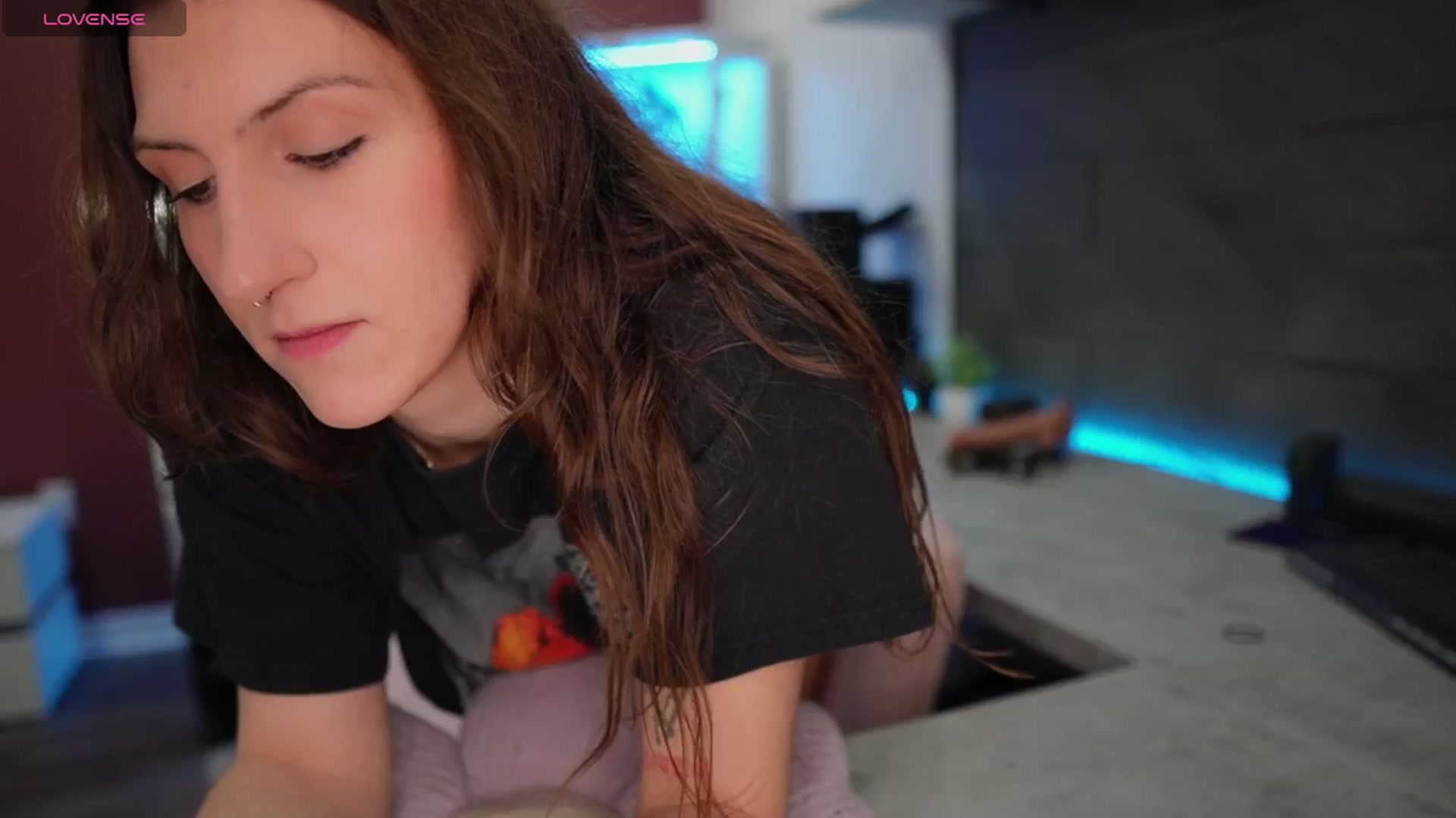 Gallery image thumbnail from just_erika's myfreecams stream on, 12/21/2025, 20:17 image 5 of 20