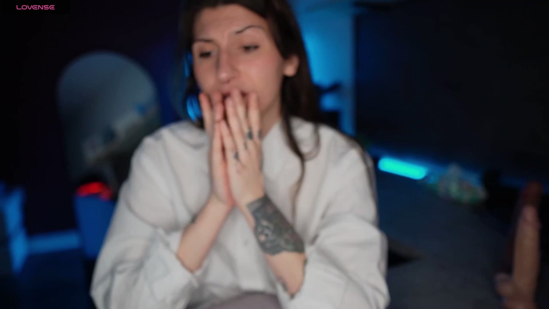 Gallery image thumbnail from just_erika's myfreecams stream on, 12/25/2025, 06:11 image 10 of 20
