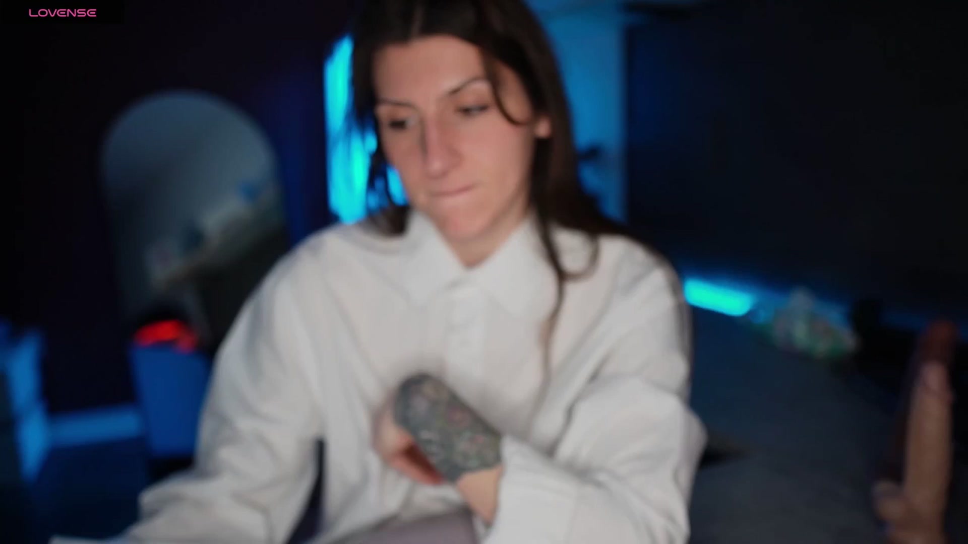 Gallery image thumbnail from just_erika's myfreecams stream on, 12/25/2025, 06:11 image 11 of 20