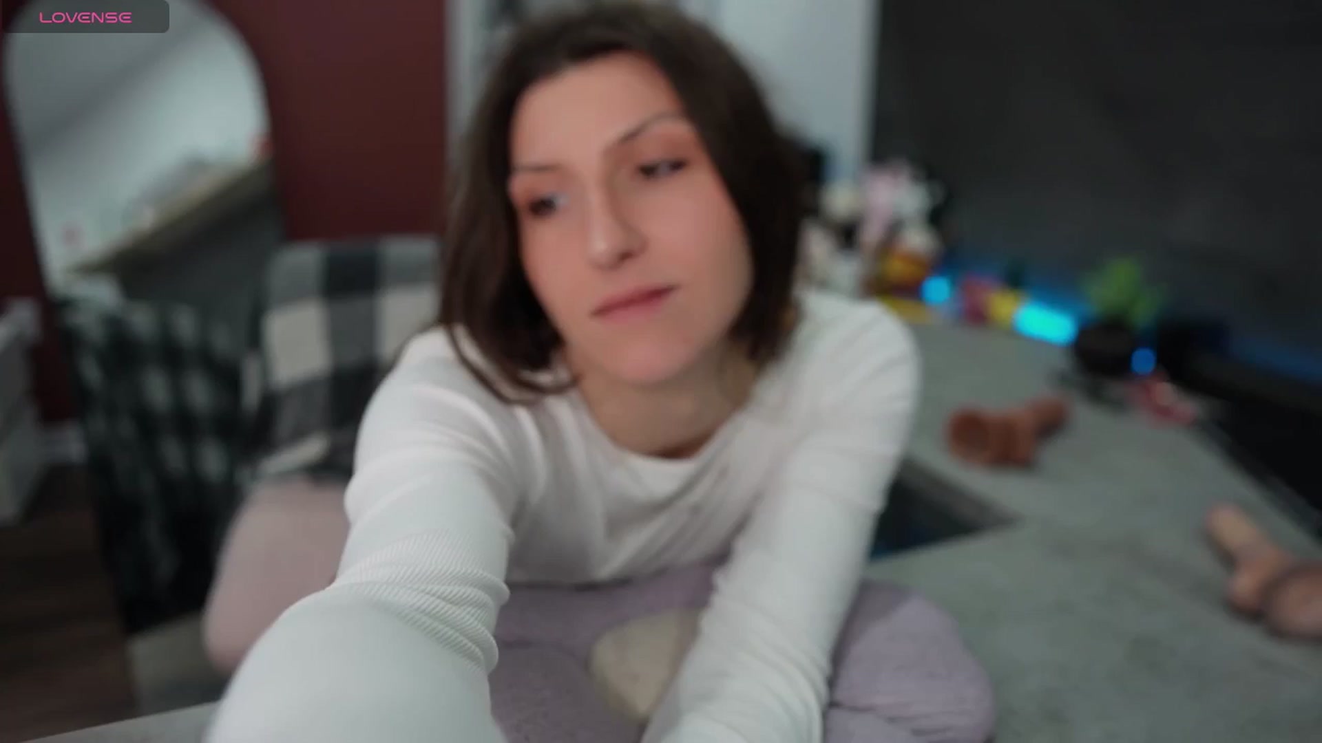 Gallery image thumbnail from just_erika's myfreecams stream on, 01/09/2026, 20:19 image 14 of 20