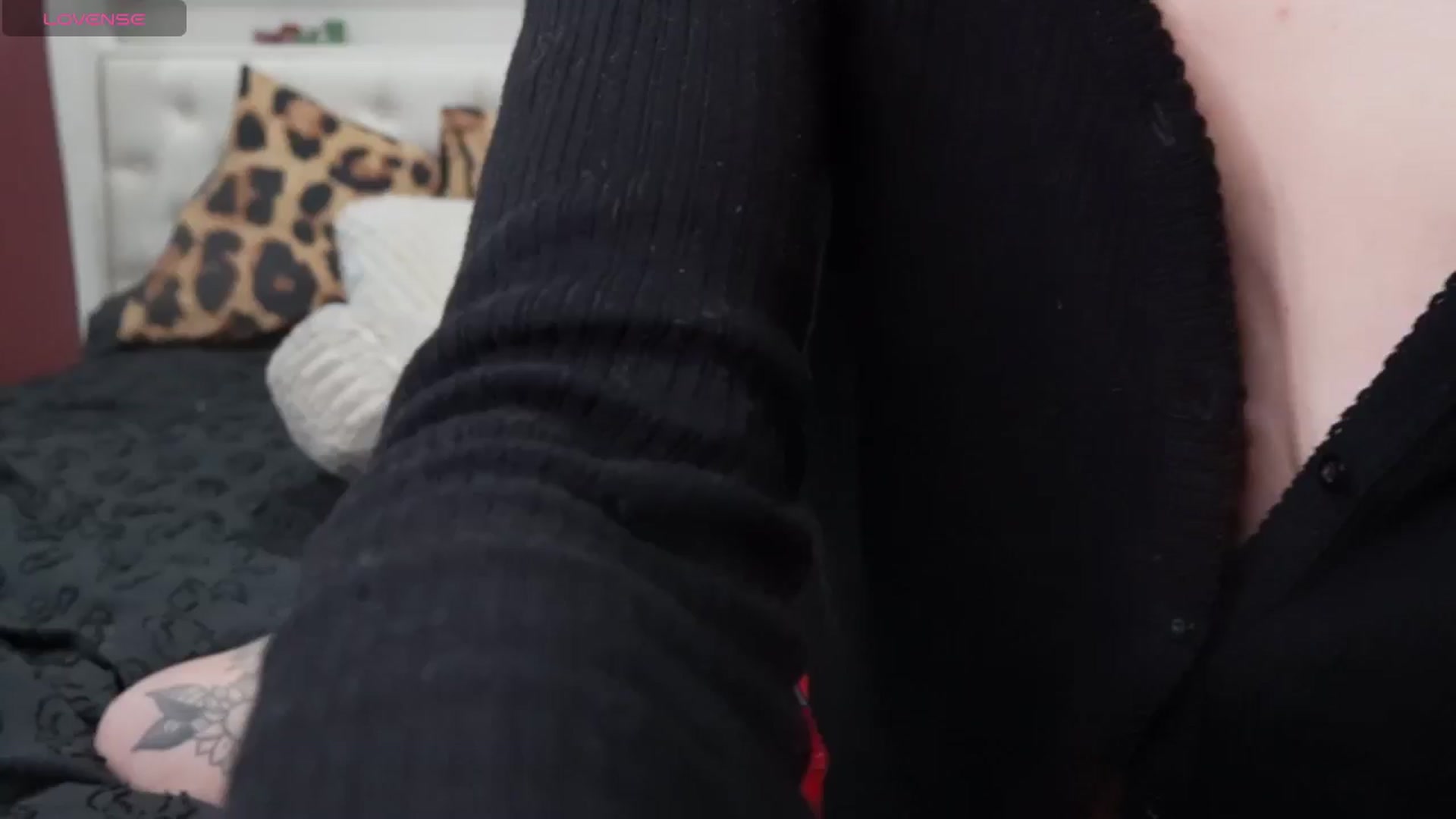 Gallery image thumbnail from just_erika's myfreecams stream on, 03/07/2026, 18:53 image 6 of 20