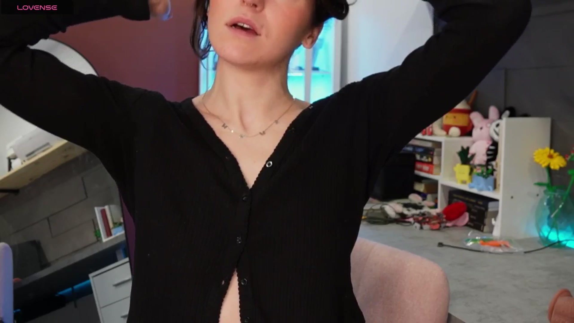 Gallery image thumbnail from just_erika's myfreecams stream on, 03/18/2026, 18:17 image 13 of 20