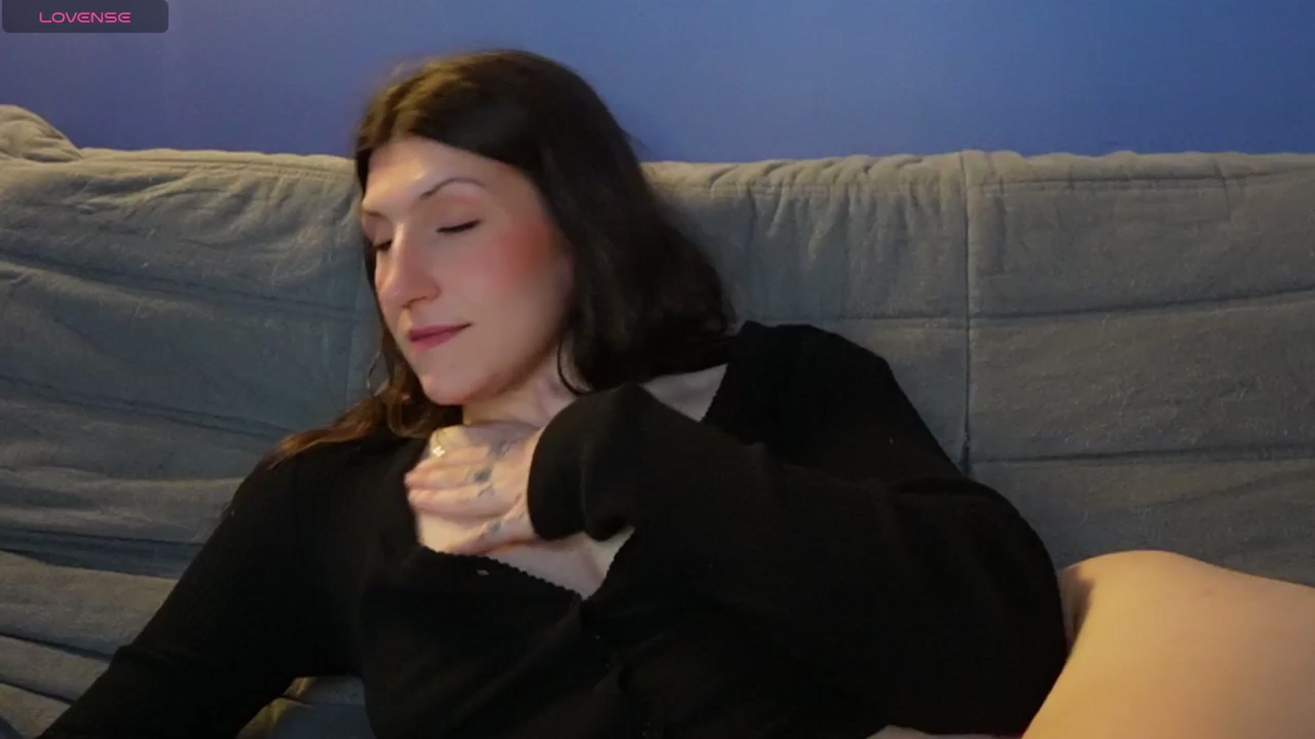Gallery image thumbnail from just_erika's myfreecams stream on, 04/09/2026, 02:16 image 18 of 20