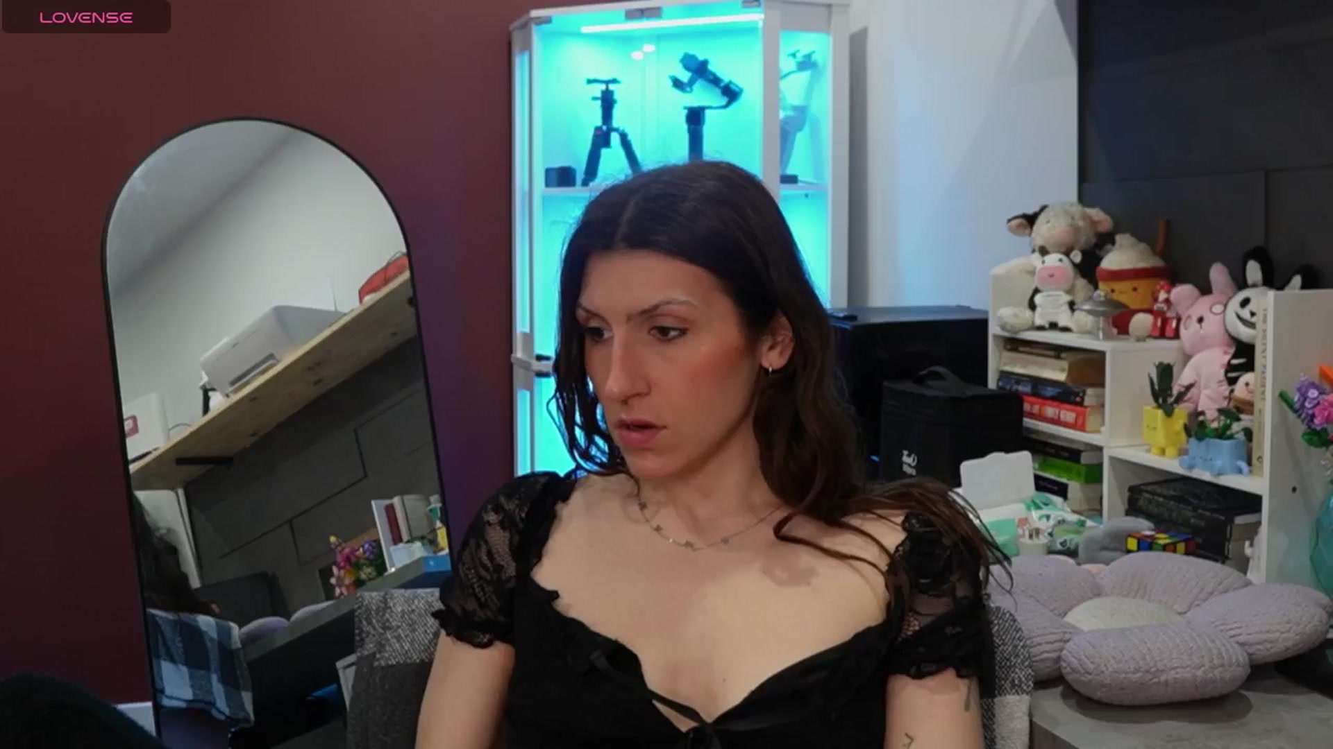Gallery image thumbnail from just_erika's myfreecams stream on, 04/14/2026, 18:13 image 3 of 20