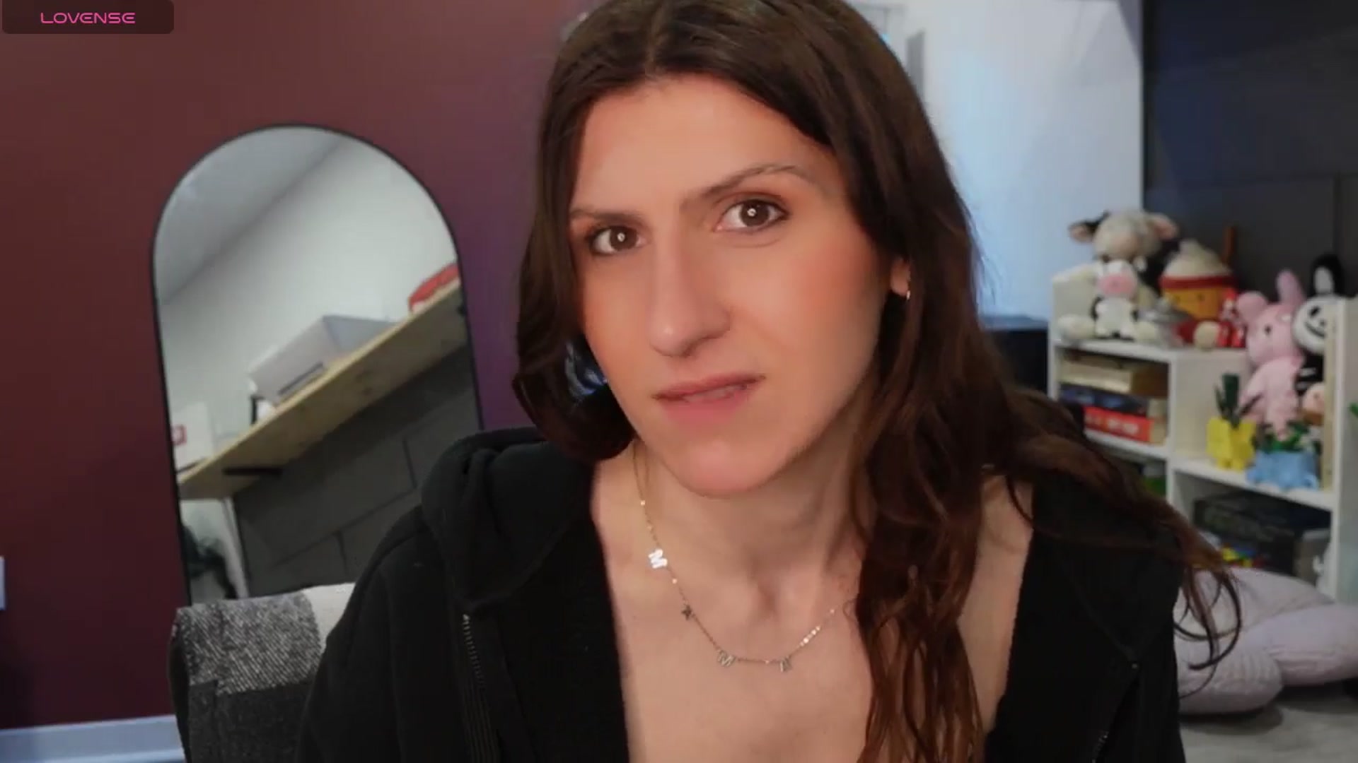Gallery image thumbnail from just_erika's myfreecams stream on, 04/14/2026, 18:13 image 12 of 20