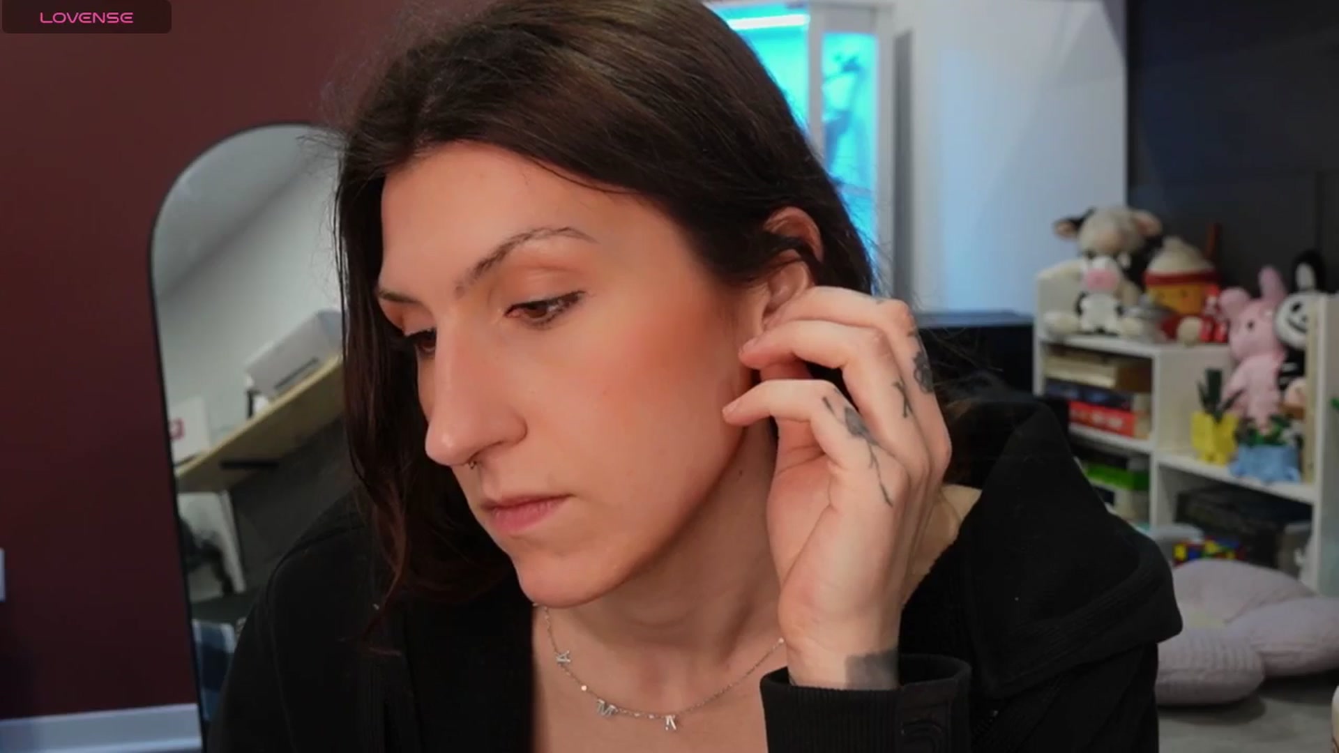 Gallery image thumbnail from just_erika's myfreecams stream on, 04/14/2026, 18:13 image 14 of 20