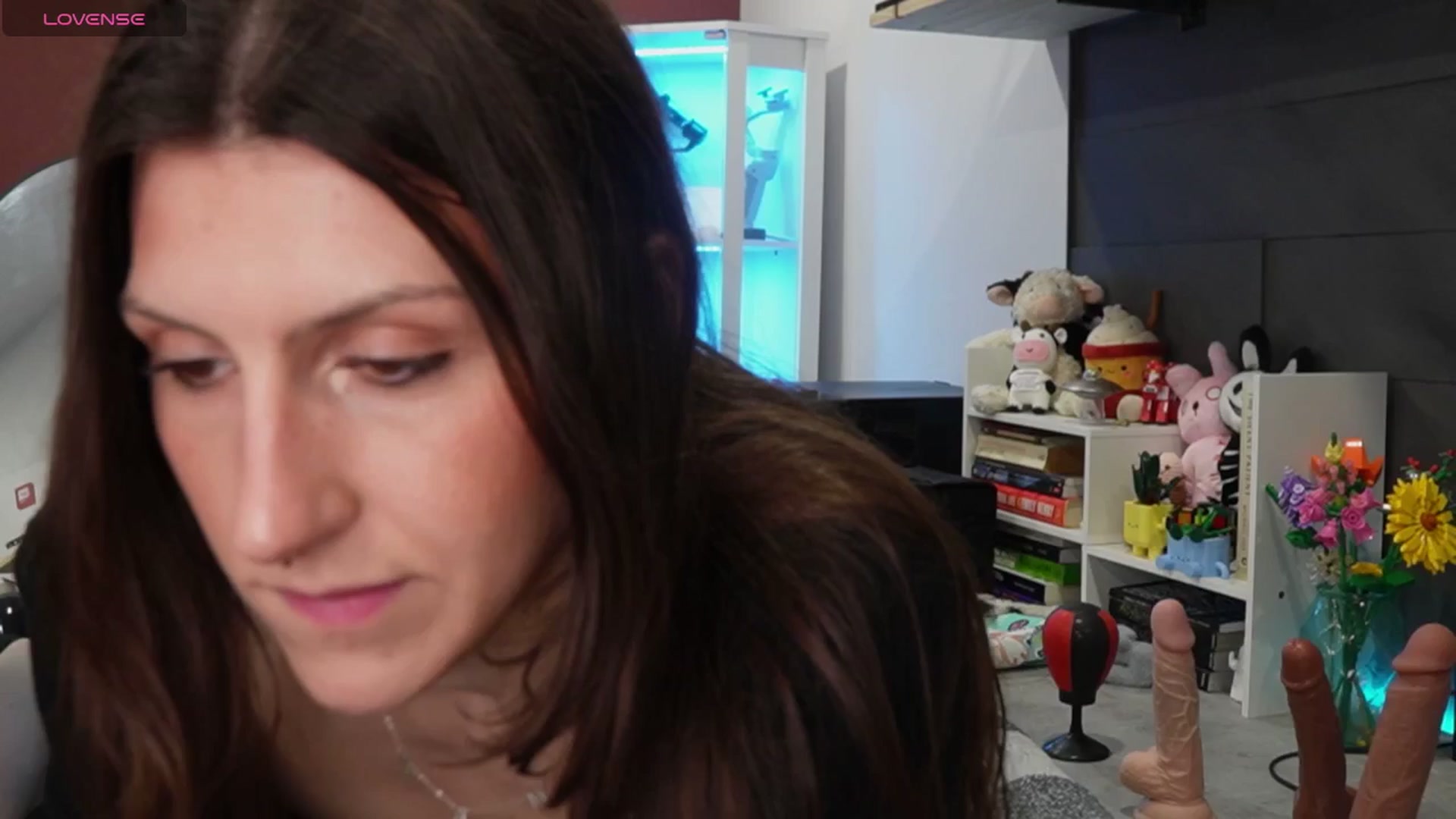 Gallery image thumbnail from just_erika's myfreecams stream on, 04/16/2026, 18:18 image 2 of 20