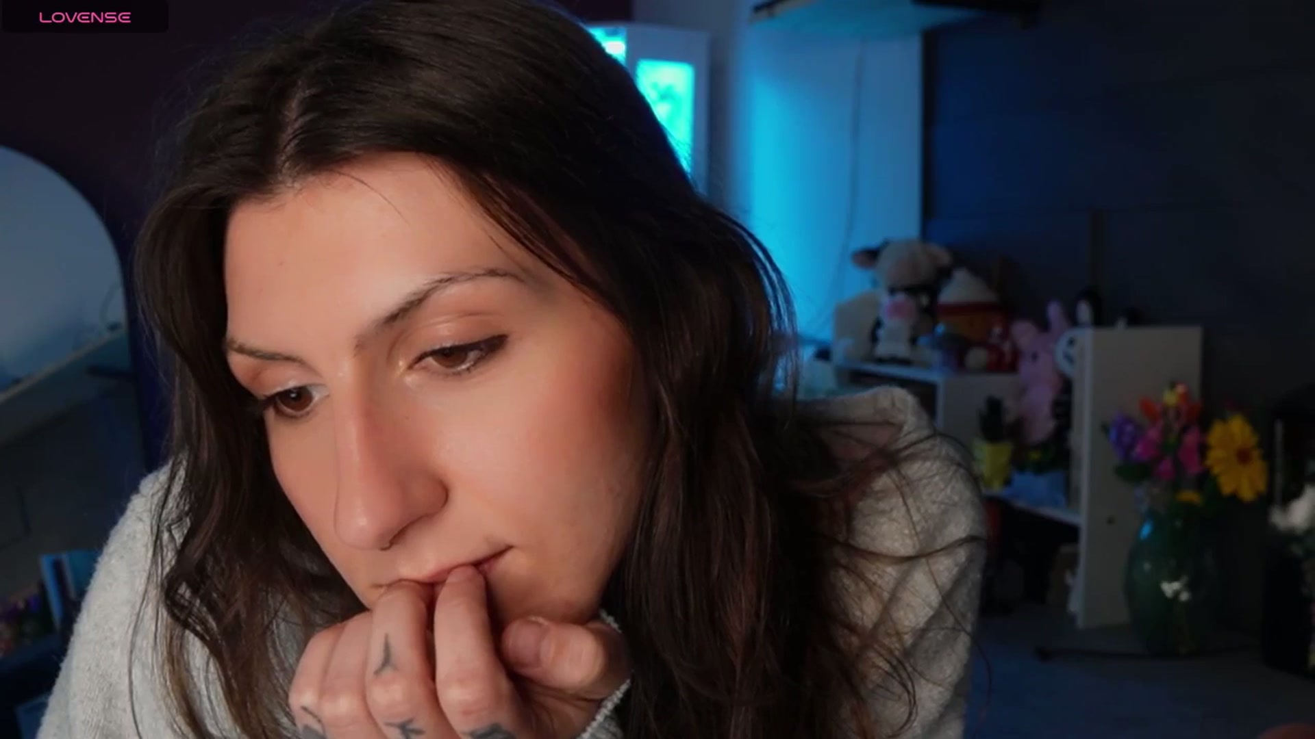 Gallery image thumbnail from just_erika's myfreecams stream on, 04/21/2026, 18:48 image 19 of 20