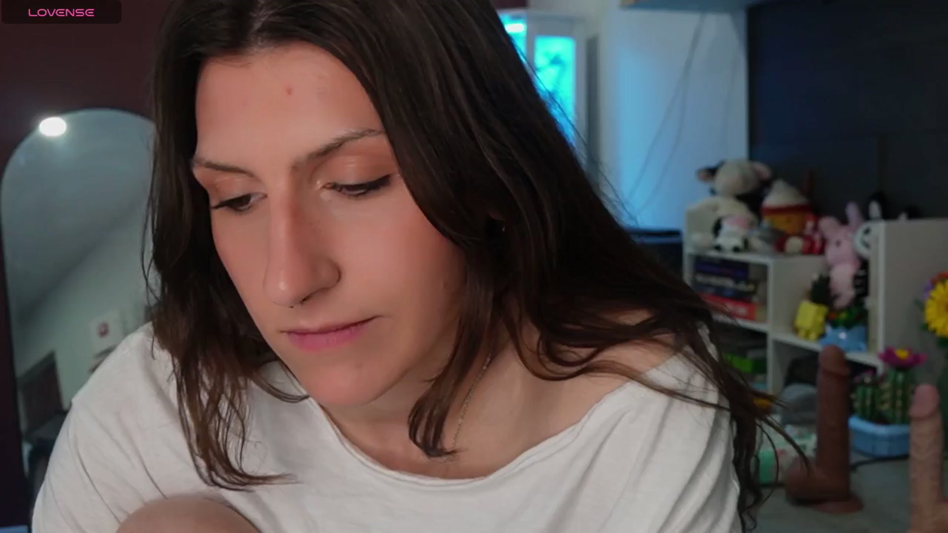 Gallery image thumbnail from just_erika's myfreecams stream on, 04/27/2026, 17:21 image 10 of 20