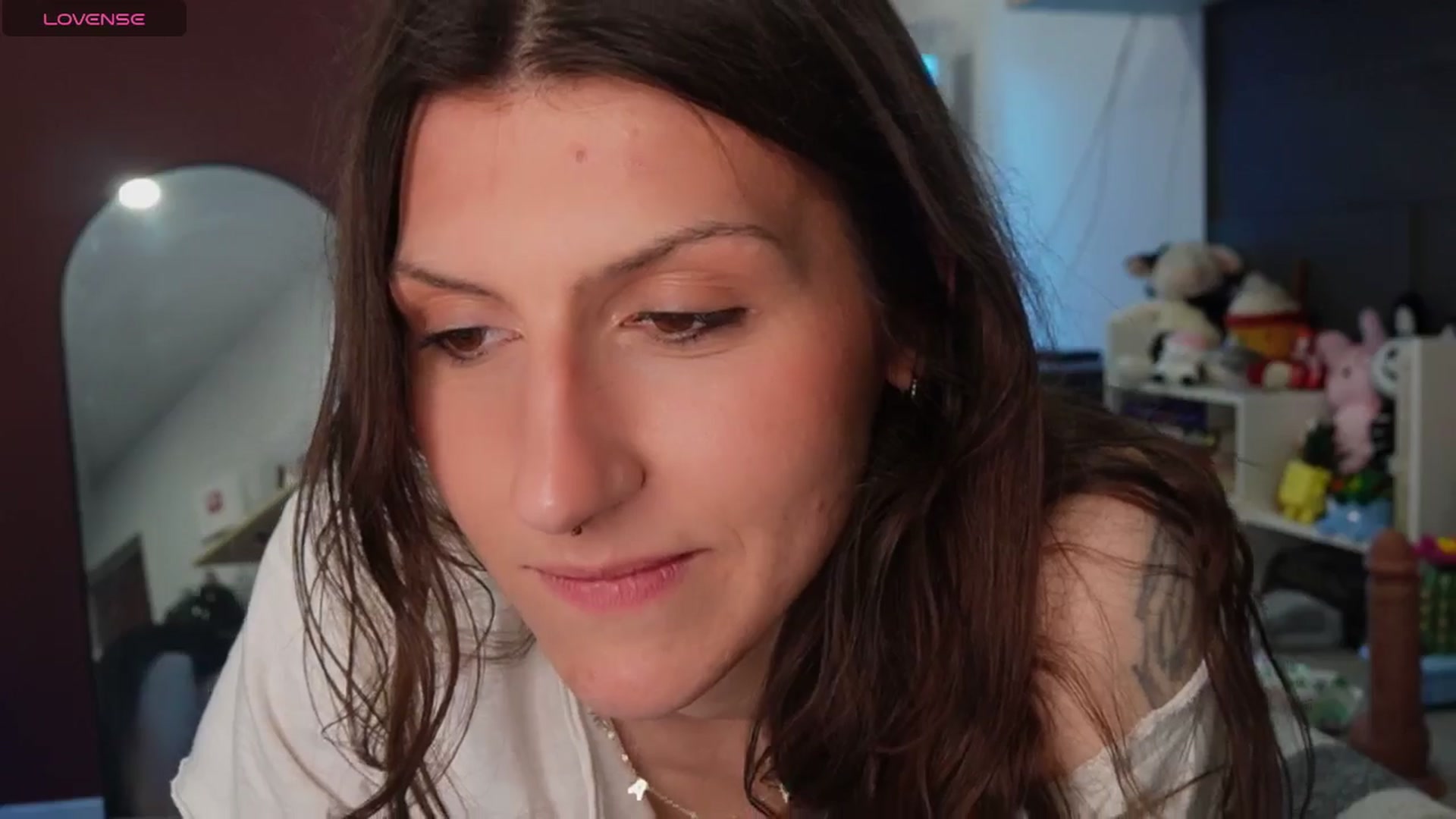 Gallery image thumbnail from just_erika's myfreecams stream on, 04/27/2026, 18:19 image 5 of 20