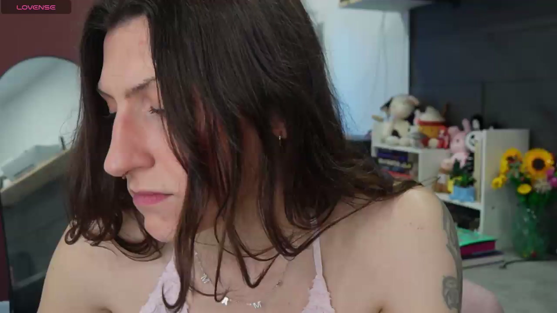 Gallery image thumbnail from just_erika's myfreecams stream on, 05/05/2026, 18:14 image 11 of 20