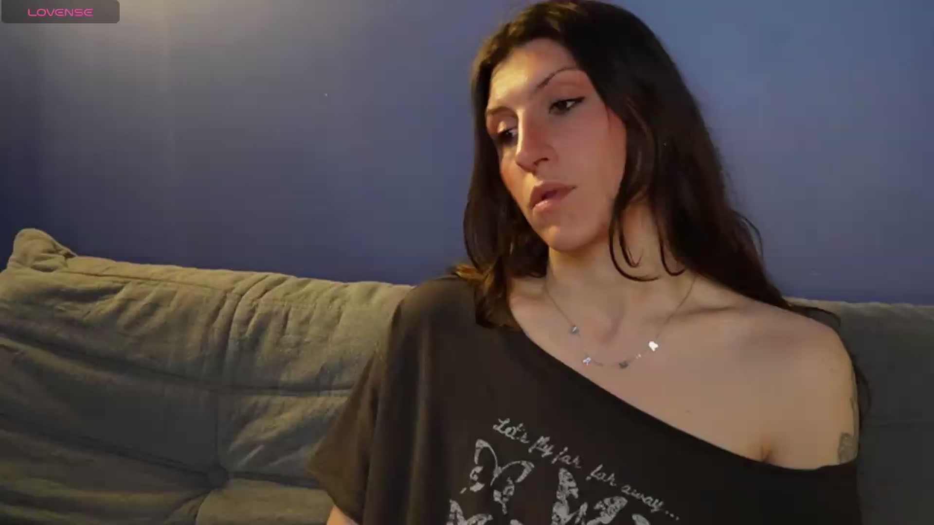 Gallery image thumbnail from just_erika's myfreecams stream on, 05/06/2026, 02:31 image 17 of 20