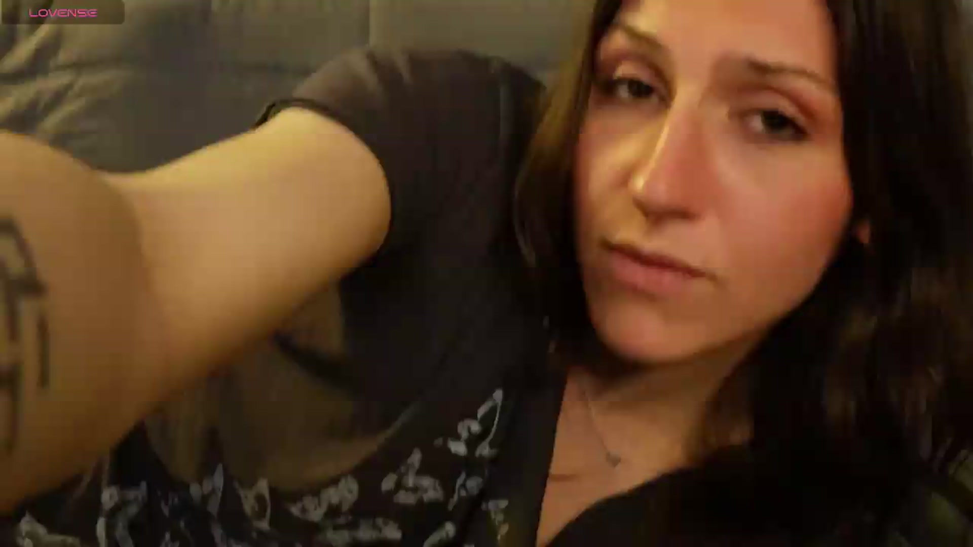 Gallery image thumbnail from just_erika's myfreecams stream on, 05/06/2026, 03:08 image 3 of 20