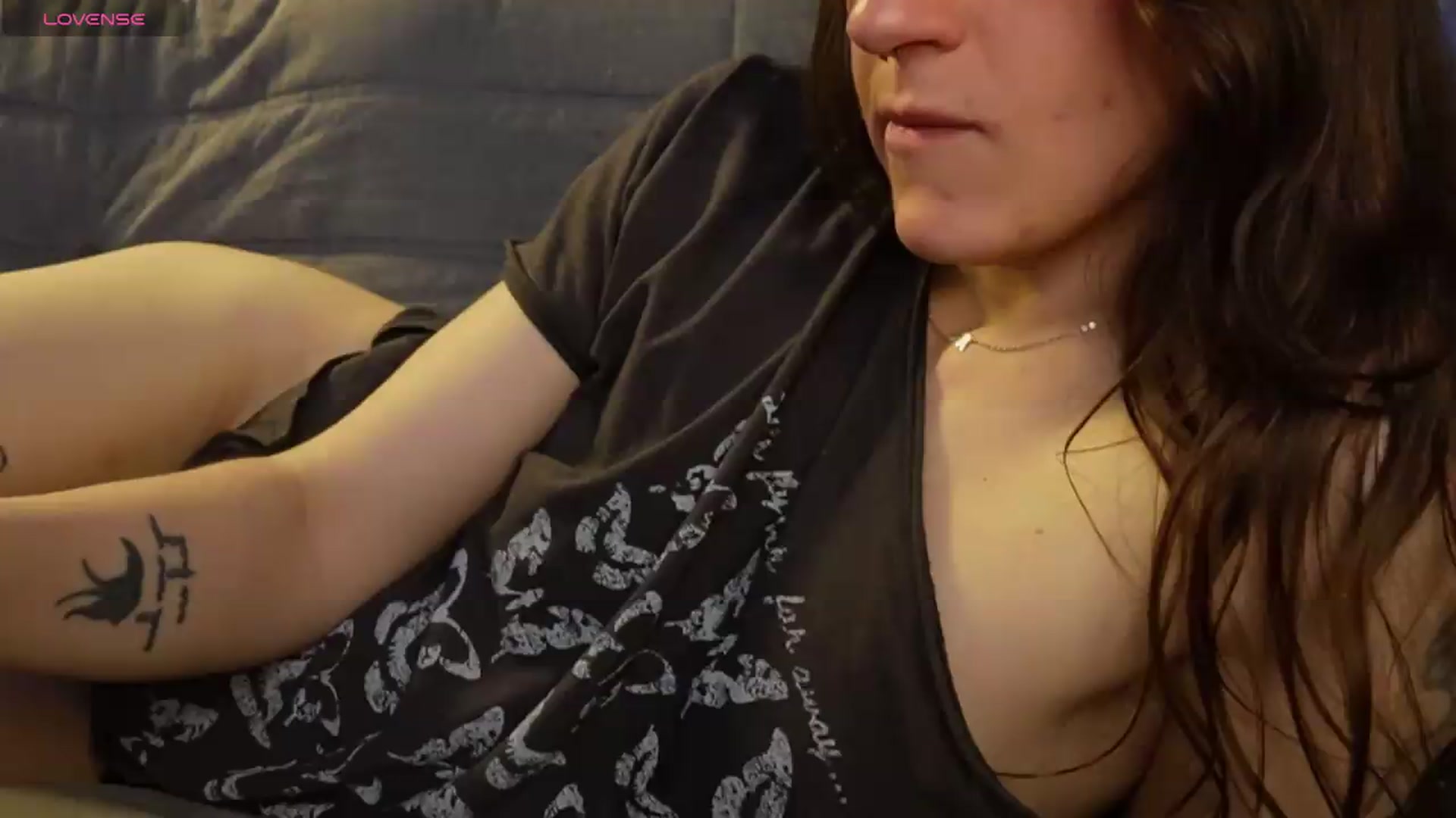Gallery image thumbnail from just_erika's myfreecams stream on, 05/06/2026, 03:08 image 17 of 20