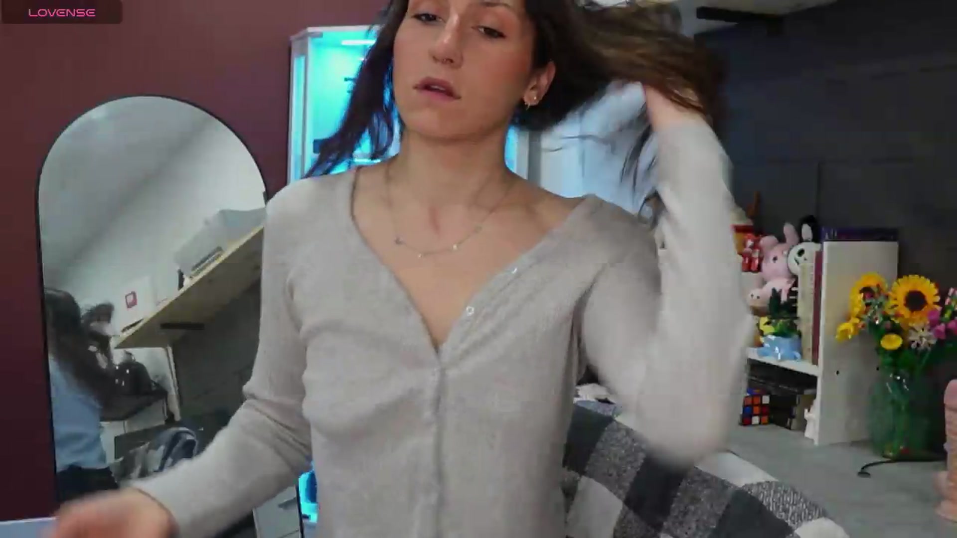 Gallery image thumbnail from just_erika's myfreecams stream on, 05/07/2026, 15:25 image 16 of 20