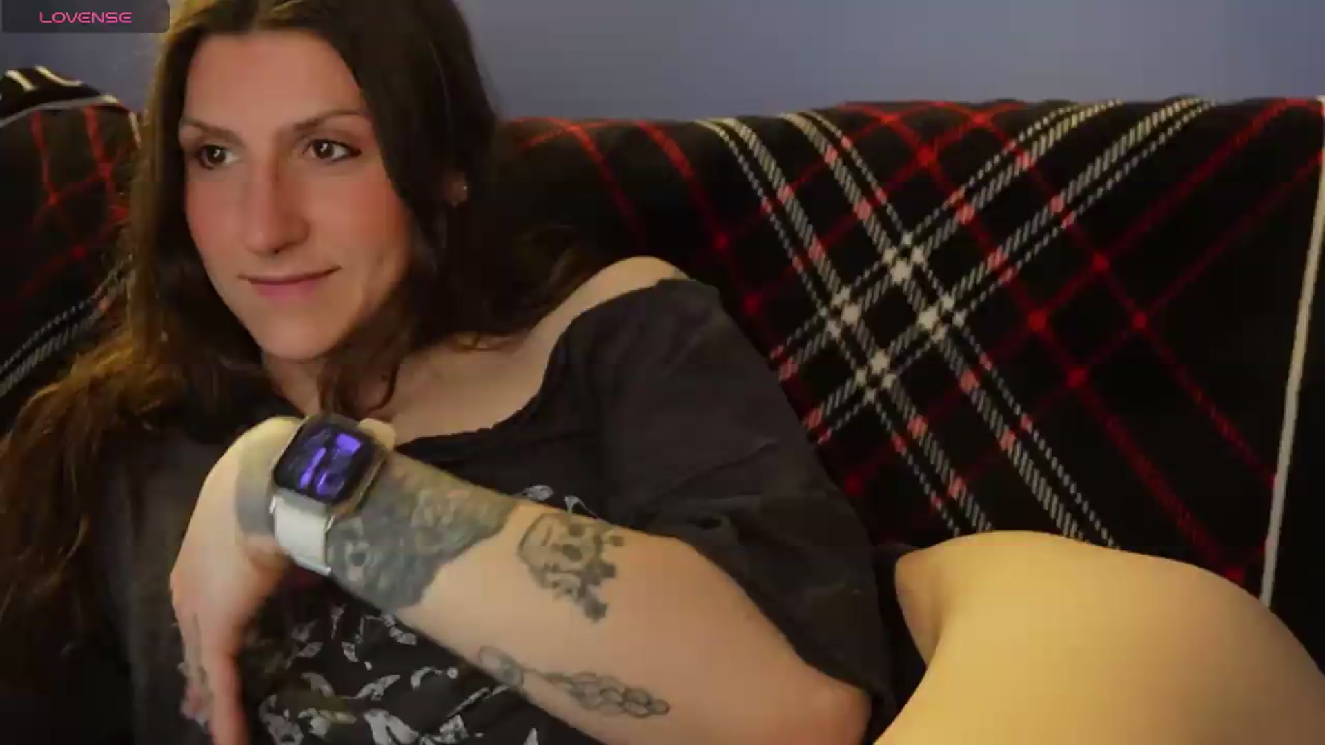 Gallery image thumbnail from just_erika's myfreecams stream on, 05/12/2026, 01:38 image 9 of 20